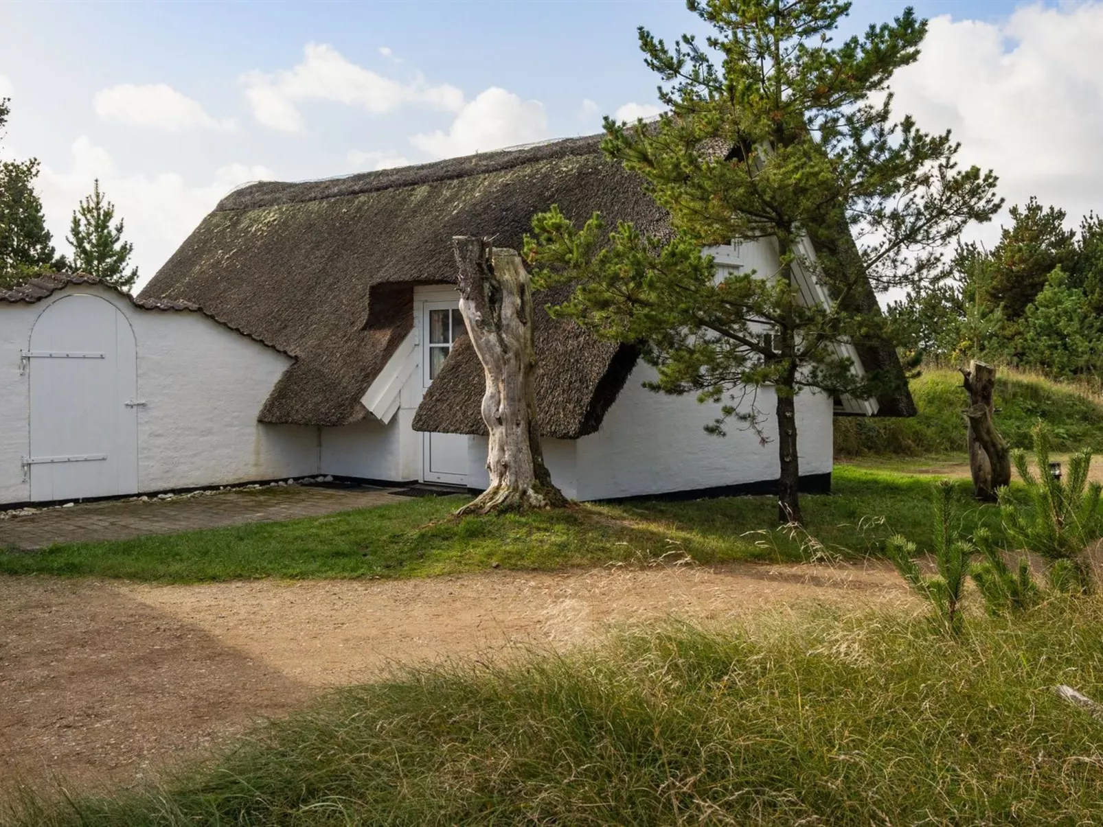 "Ilona" - 2km from the sea-Buiten