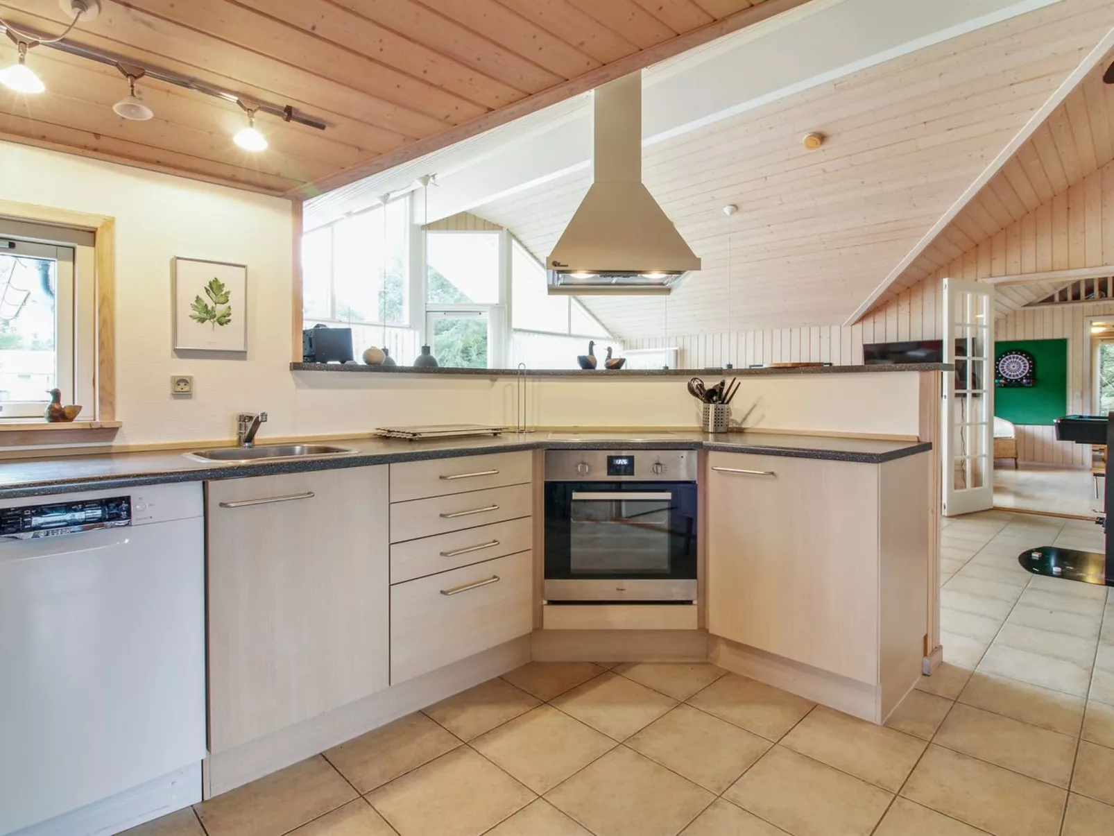 "Synnöve" - 550m from the sea-Binnen