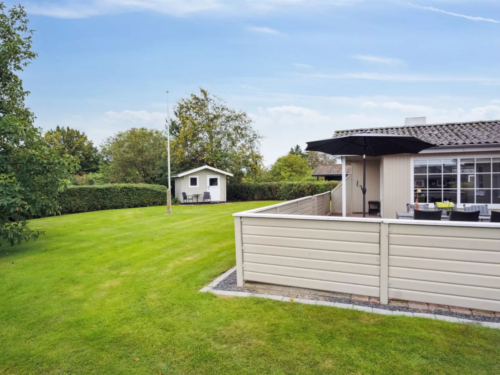 "Haralda" - 300m from the sea-Buiten