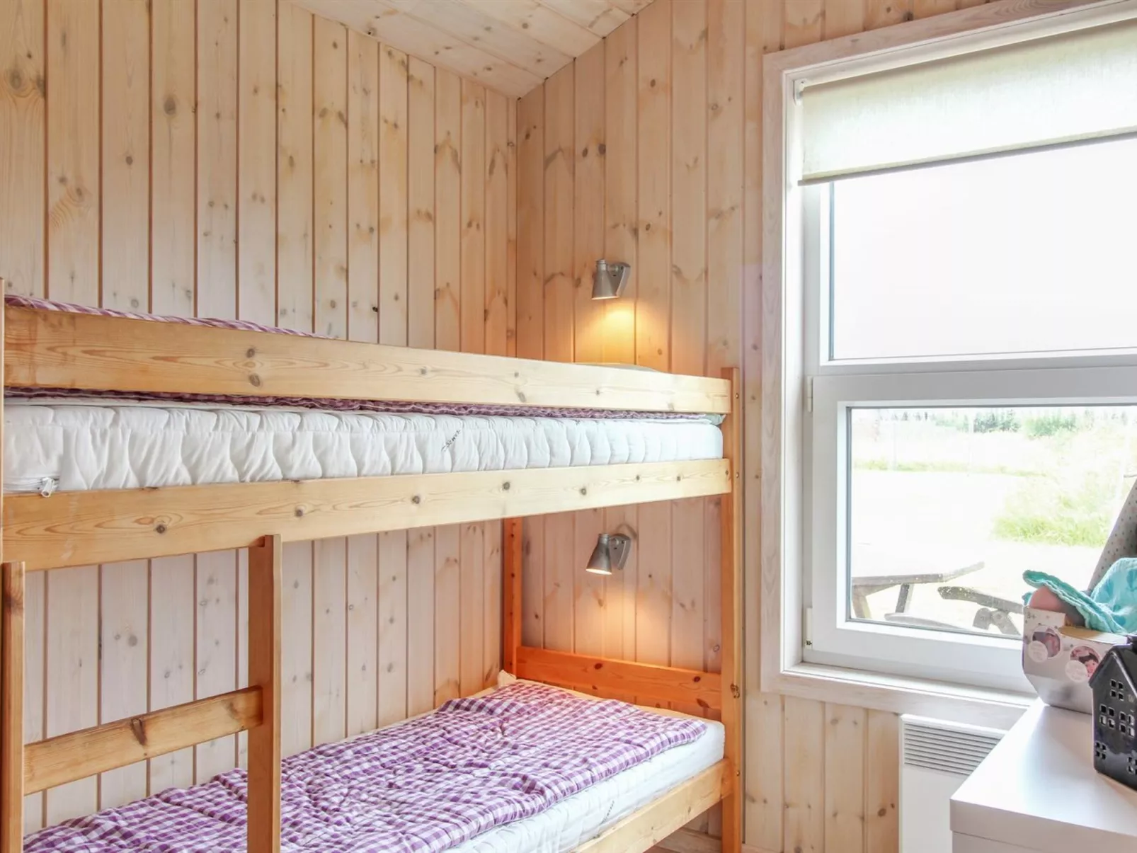 "Adelbert" - 400m from the sea-Binnen