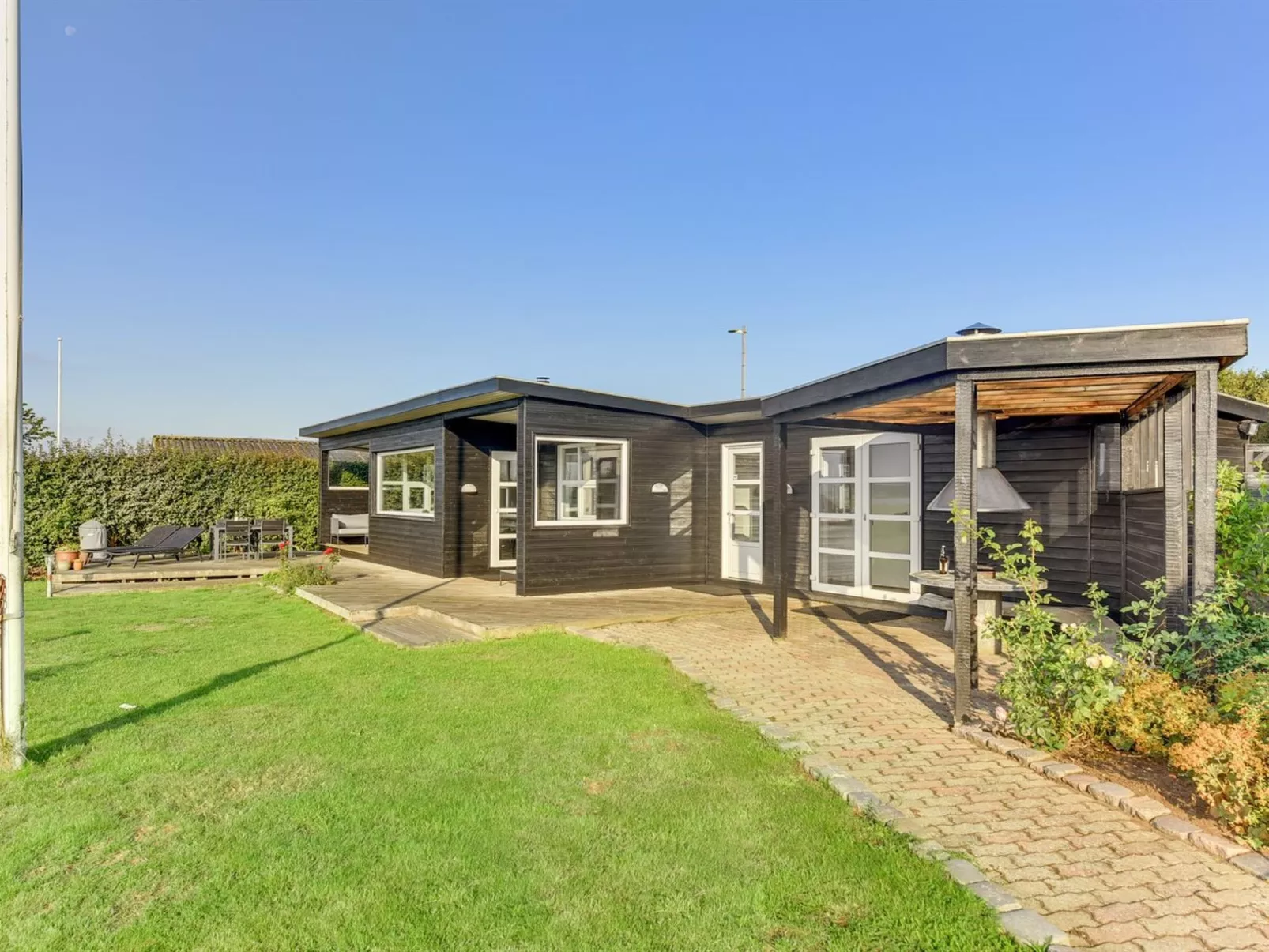 "Kaapo" - 300m from the sea-Buiten