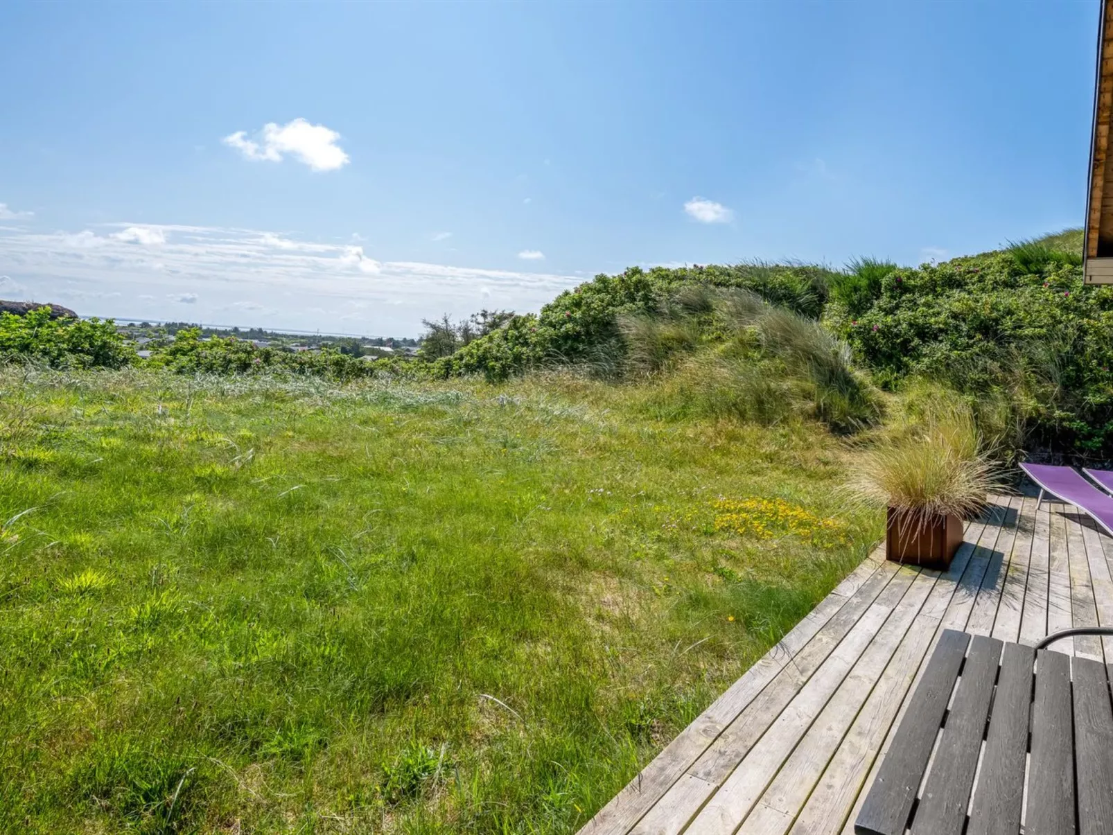 "Talia" -  from the sea-Buiten