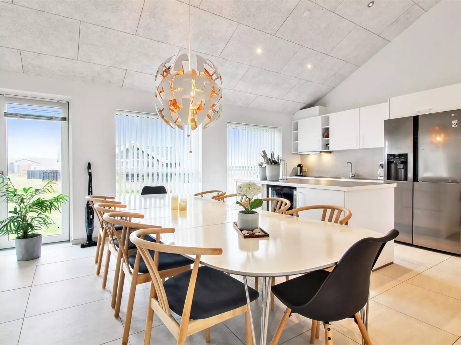 "Edgar" - 1.5km from the sea