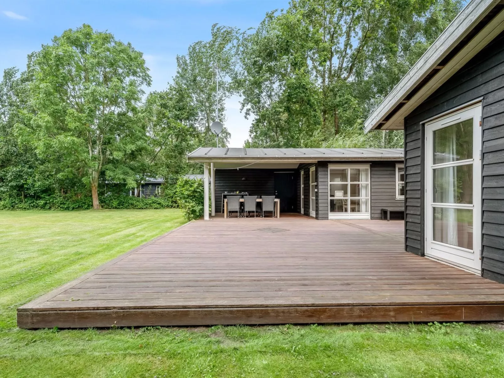 "Jouni" - 500m from the sea-Buiten