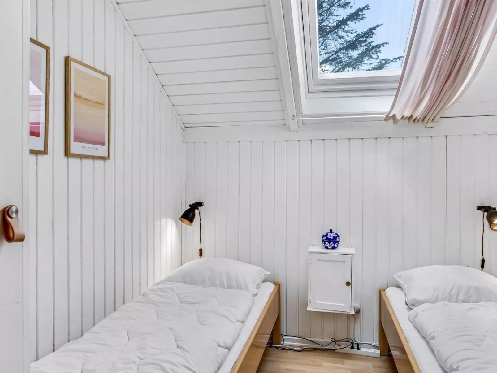 "Egbert" - 900m from the sea-Binnen