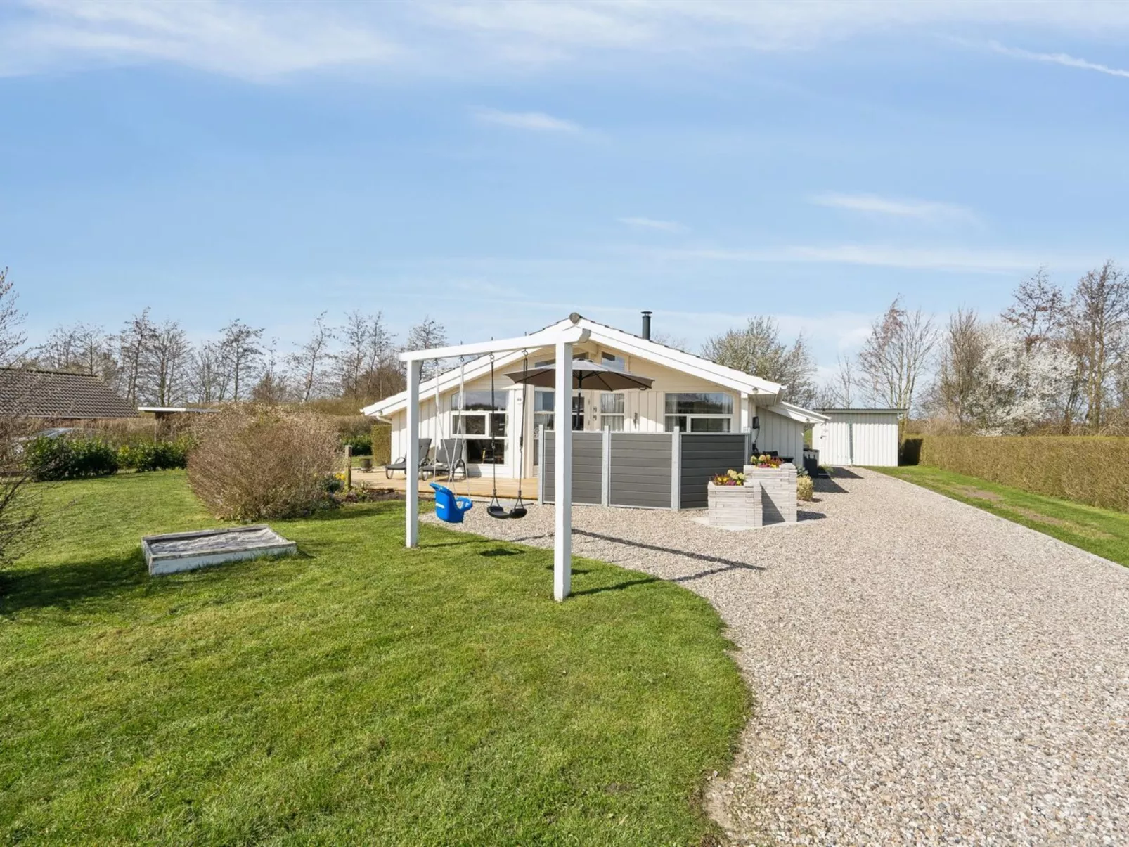 "Tjakko" - 700m from the sea-Buiten