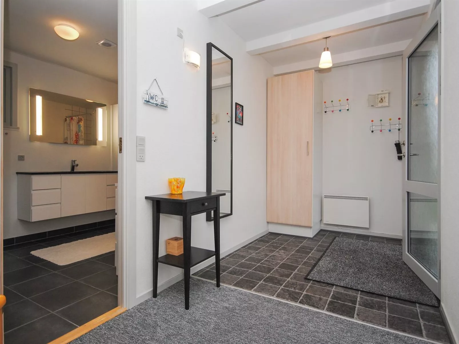 "Amber" - 500m from the sea-Binnen