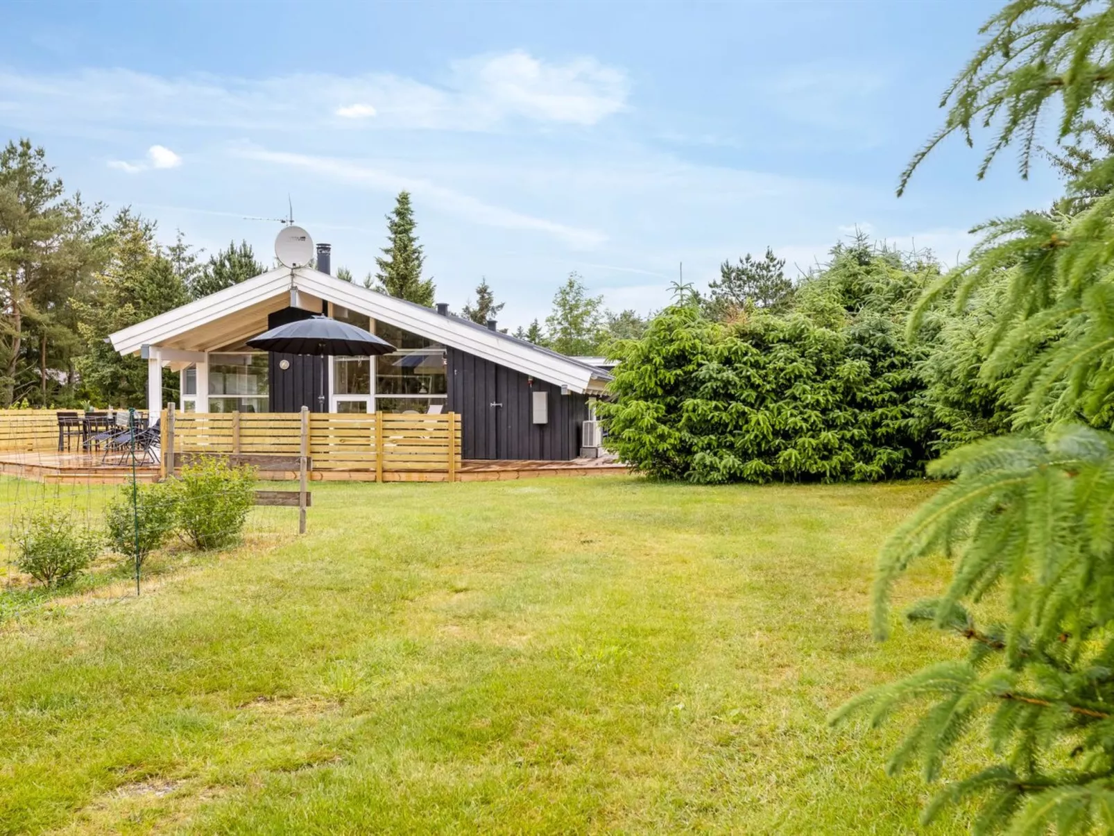 "Siegrid" - 250m from the sea-Buiten