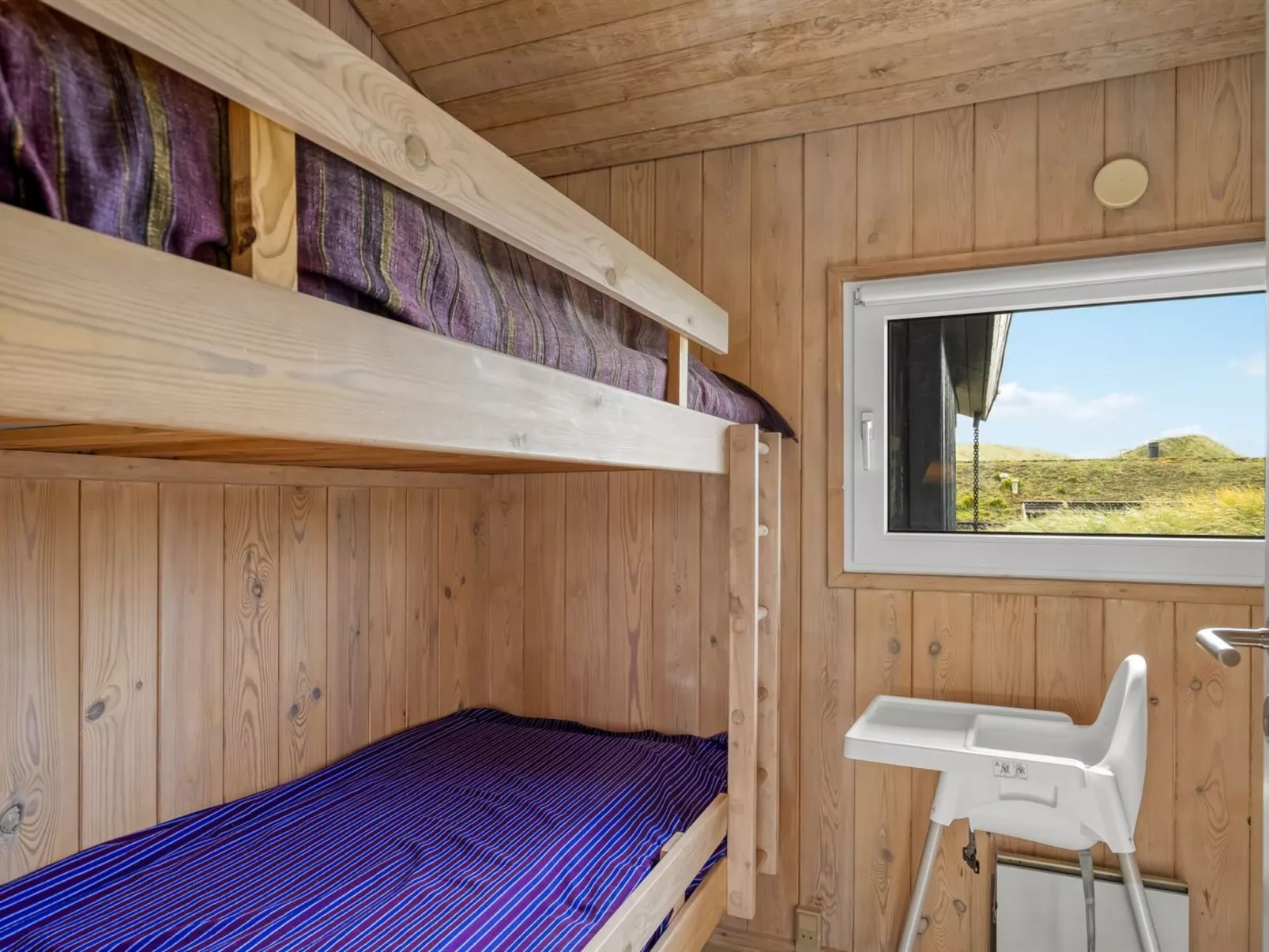 "Rosemari" - 260m from the sea-Binnen