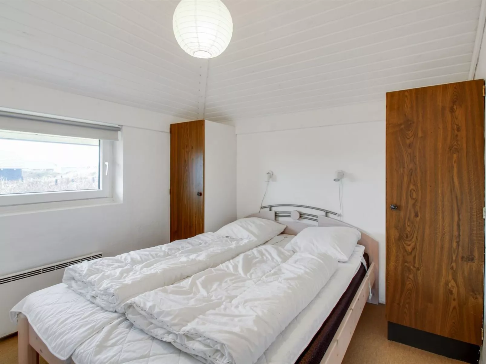 "Jænis" -  from the sea-Binnen