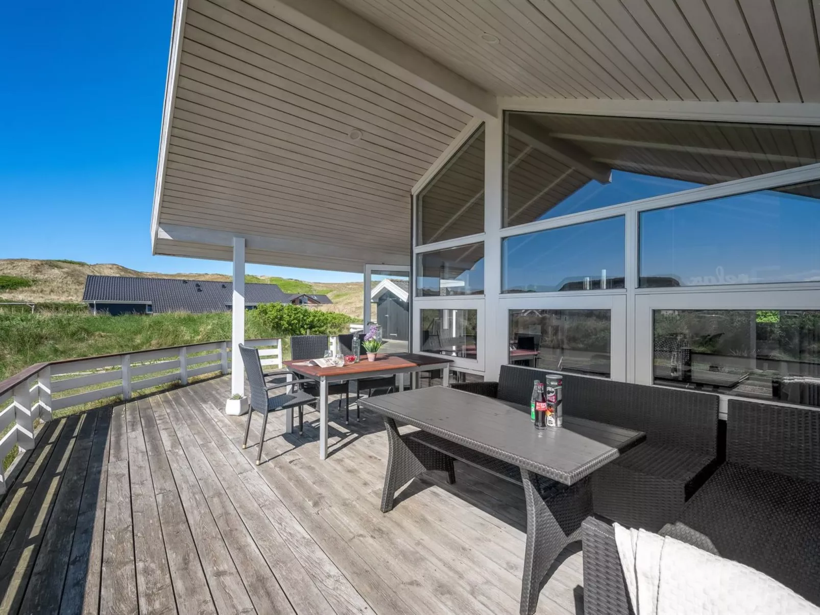 "Sylta" -  from the sea-Buiten