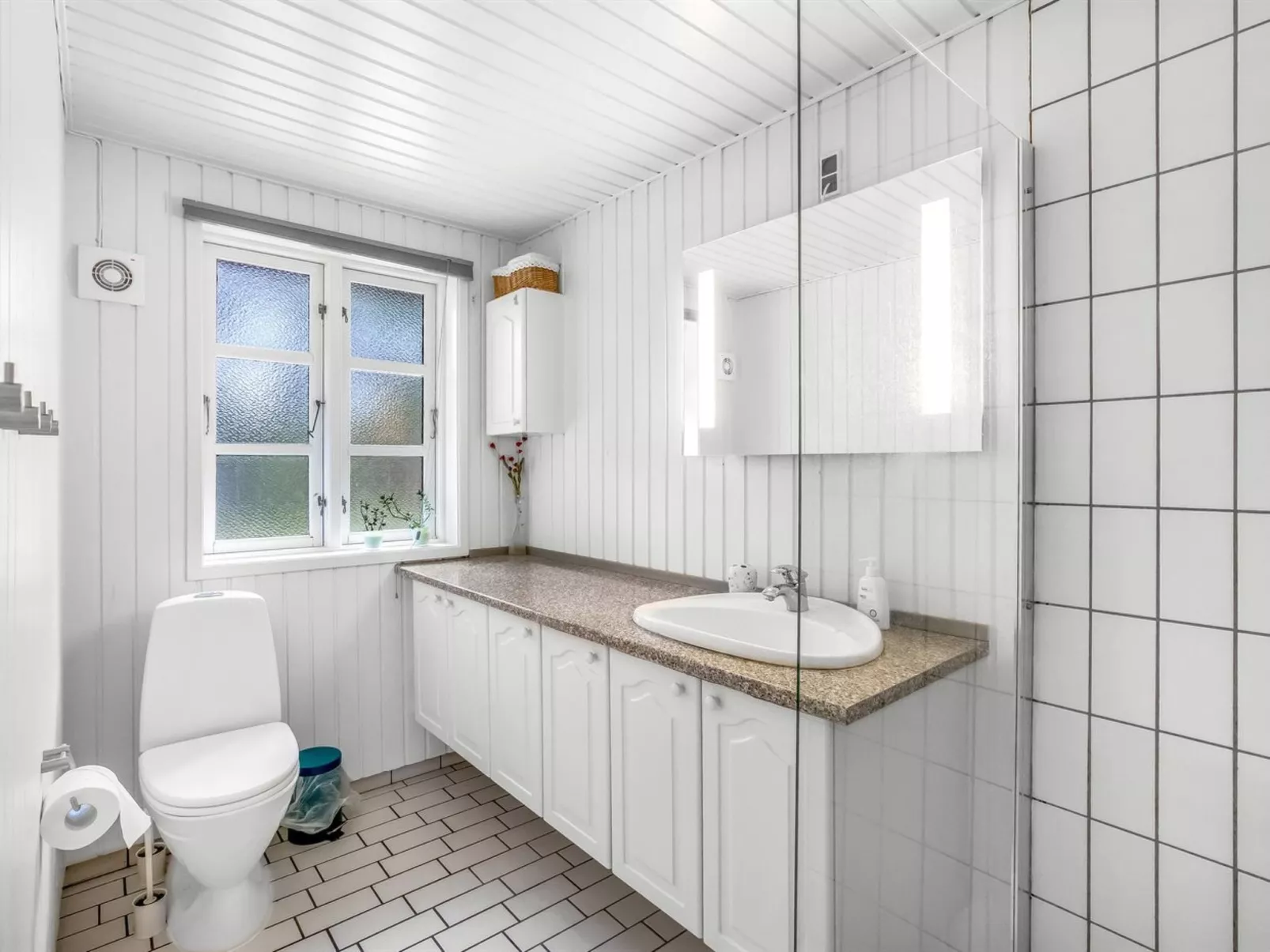 "Lilo" - 1km from the sea-Binnen