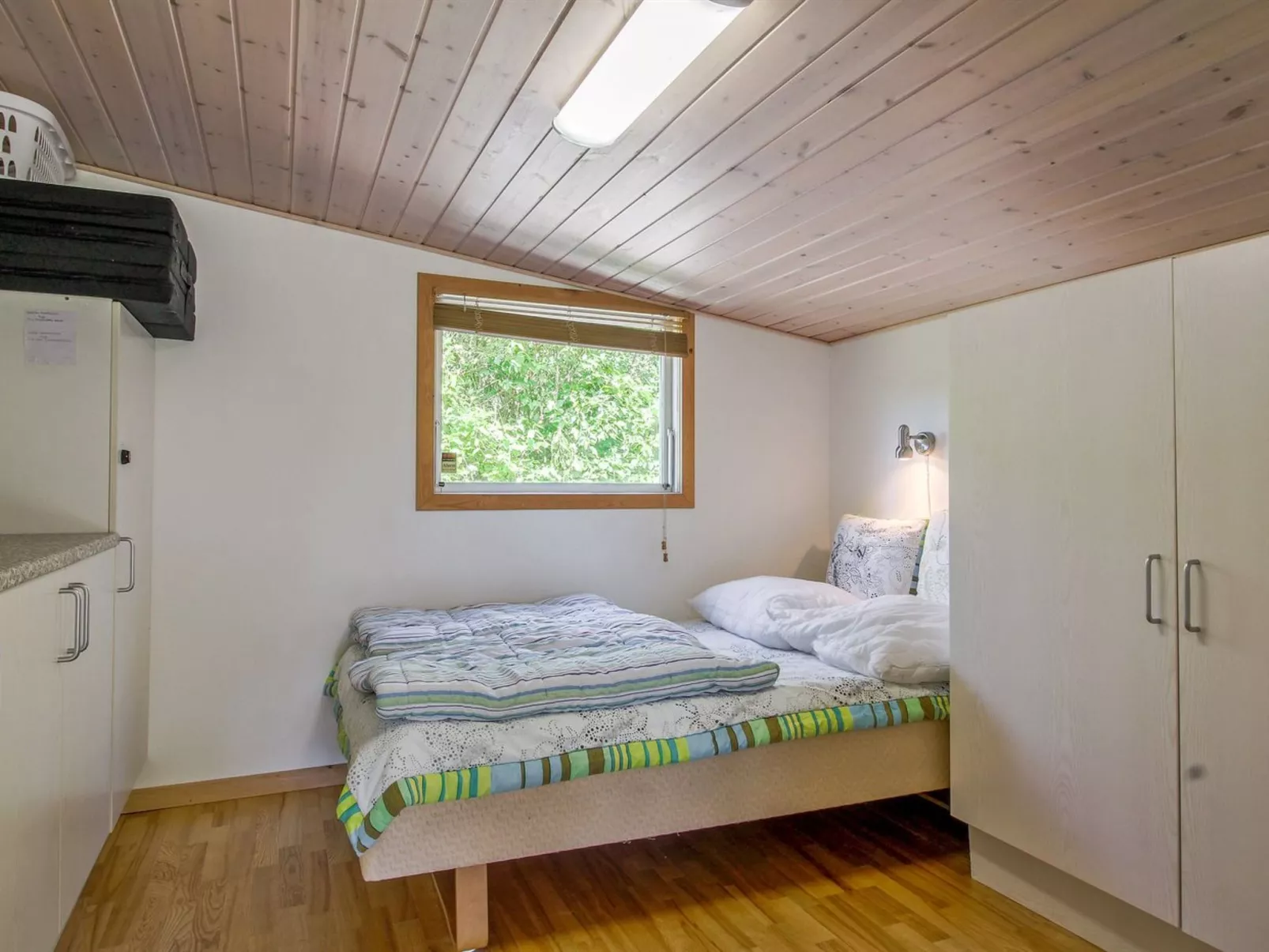 "Gretta" - 400m from the sea-Binnen