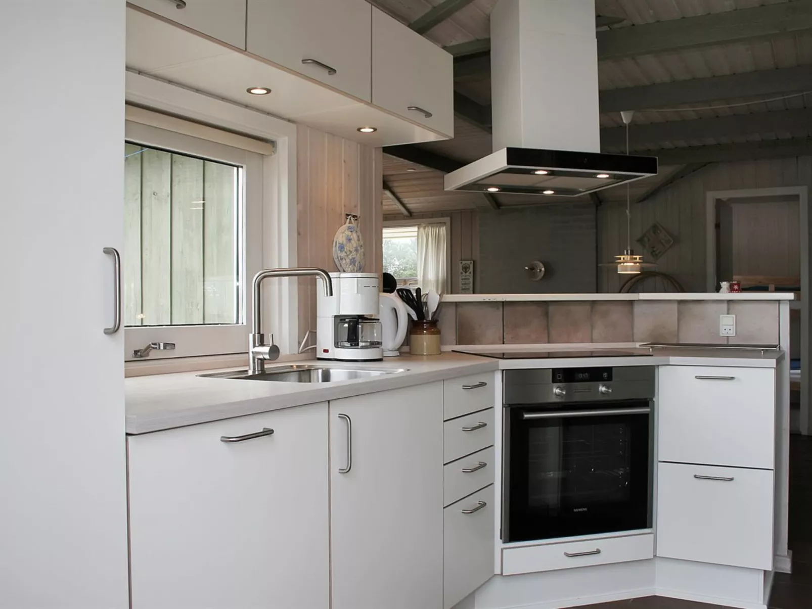 "Aasa" - 200m from the sea-Binnen