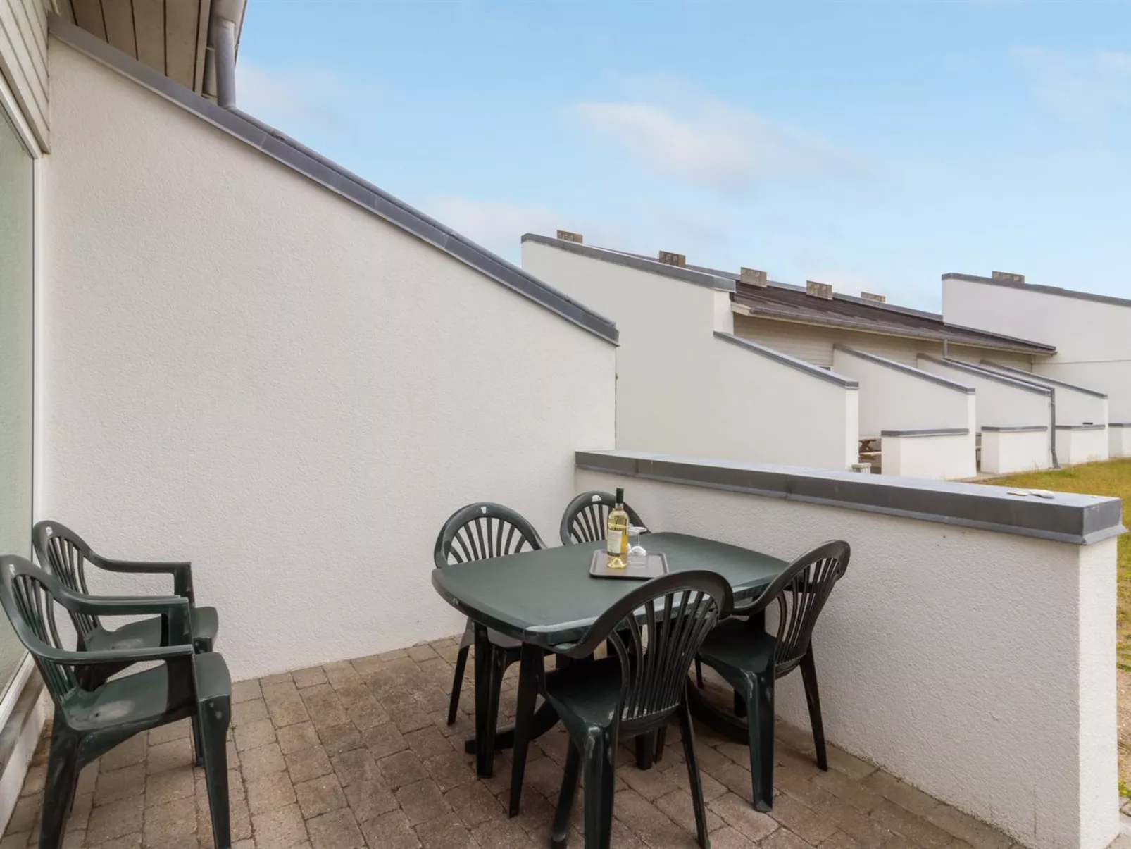 "Laris" - 150m from the sea-Buiten