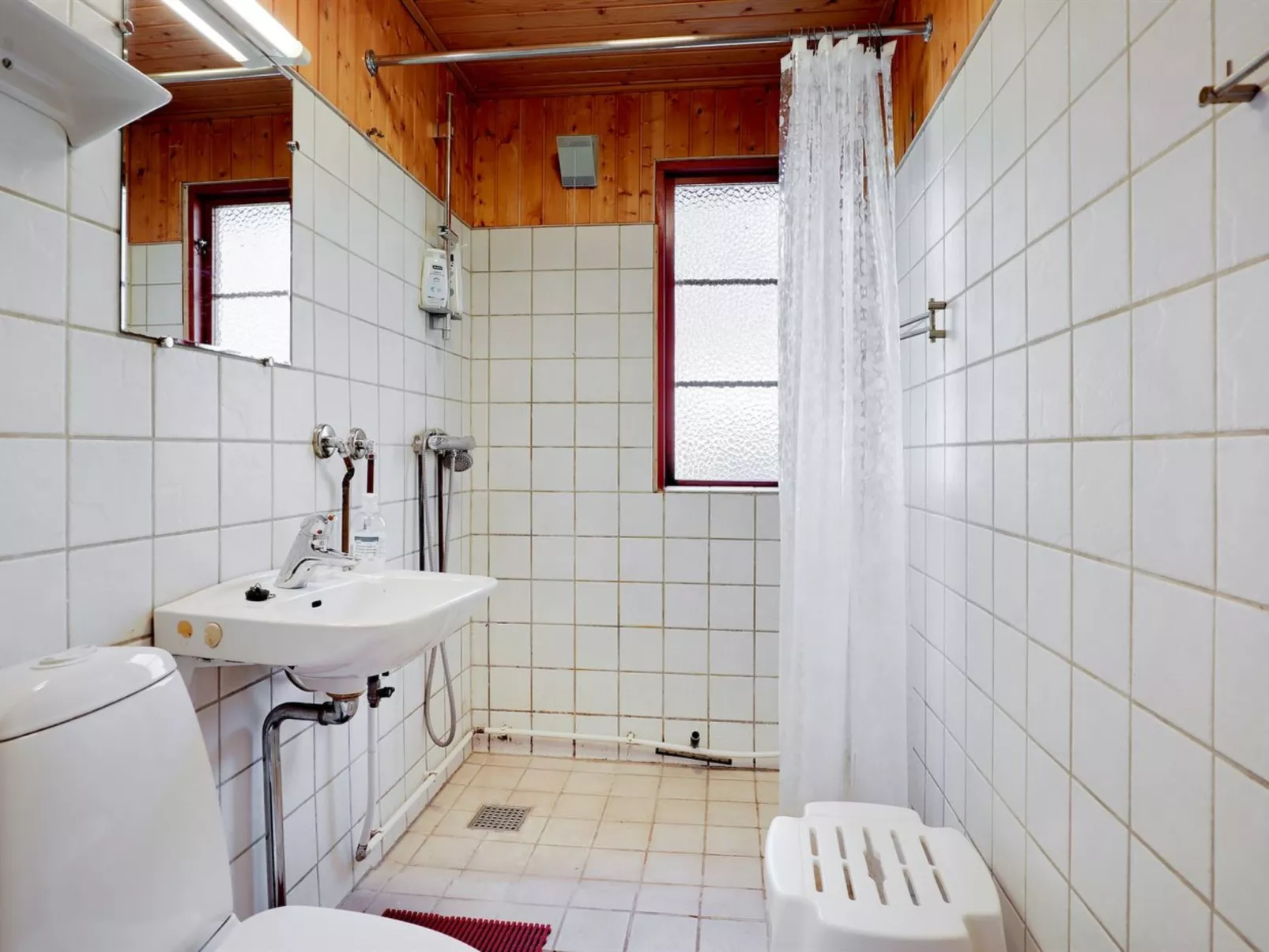 "Chenoa" - 200m from the sea-Binnen