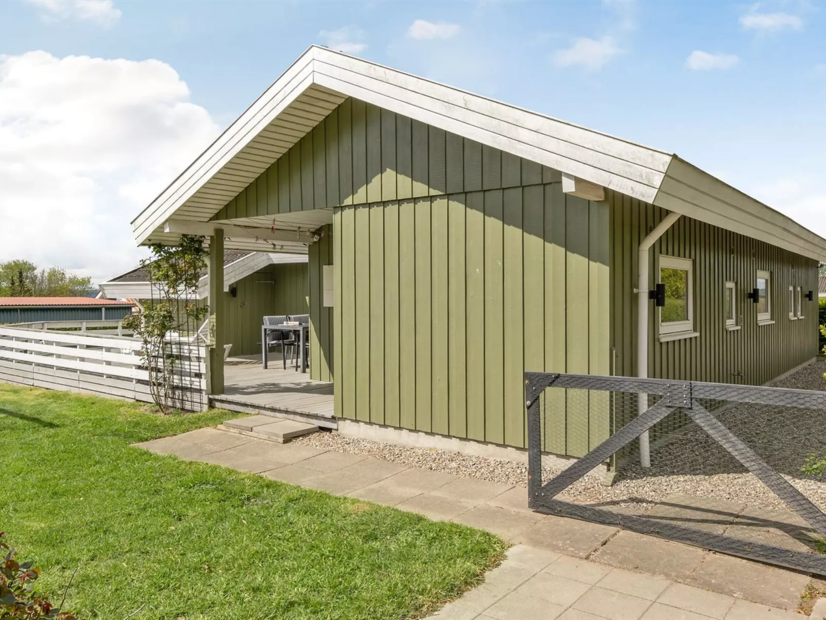 "Guldborg" - 400m to the fjord-Buiten