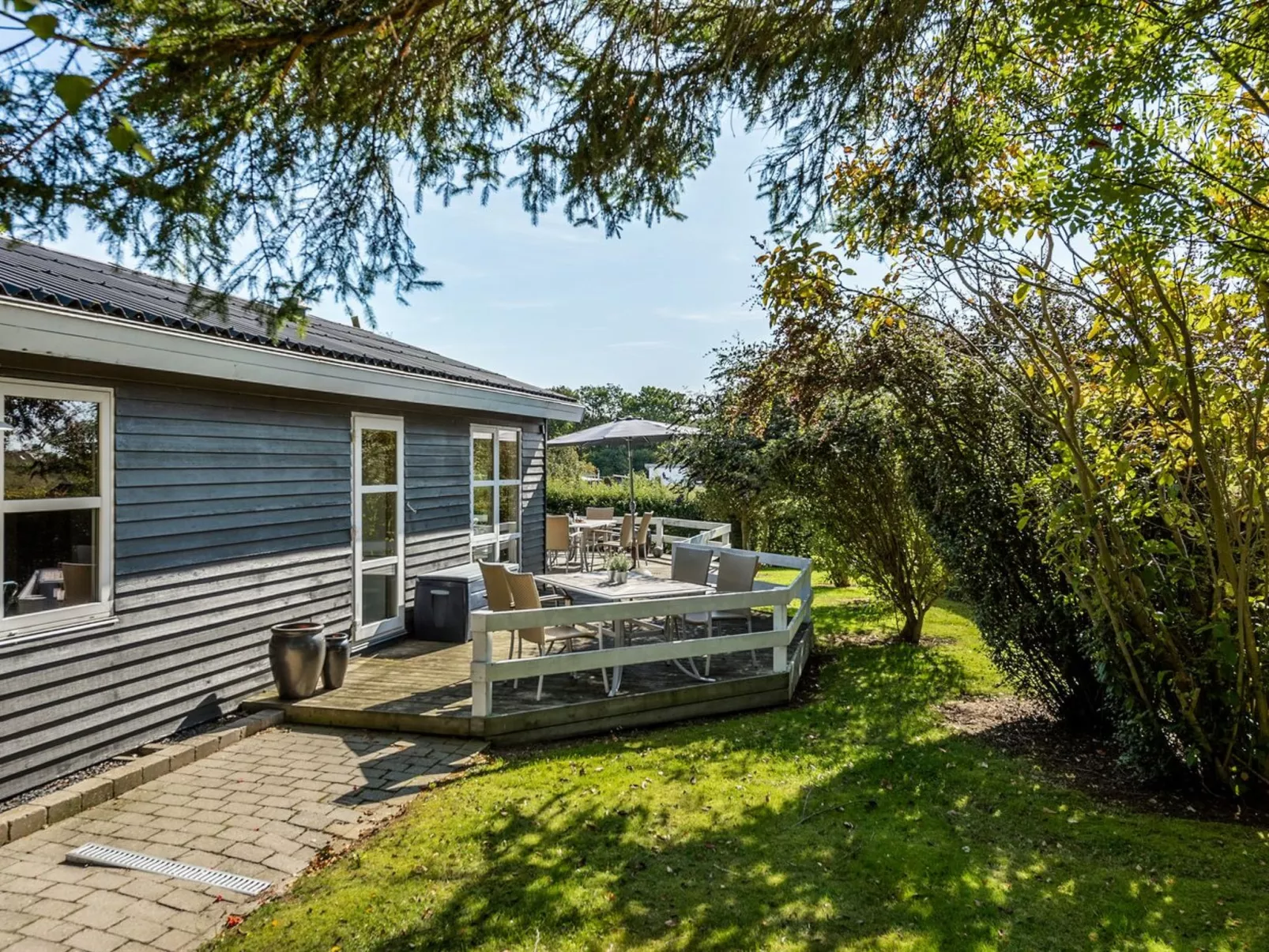 "Leandra" - 600m from the sea-Buiten