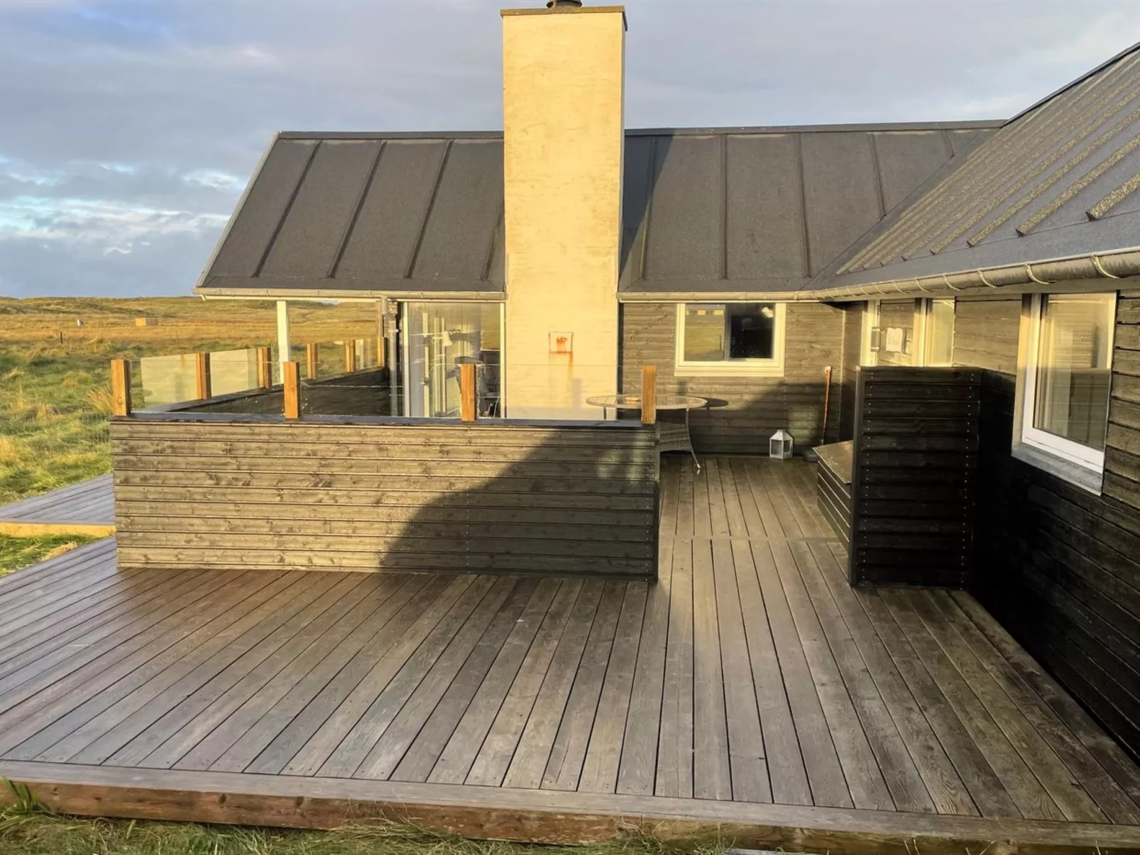 "Carelle" - 300m from the sea-Buiten