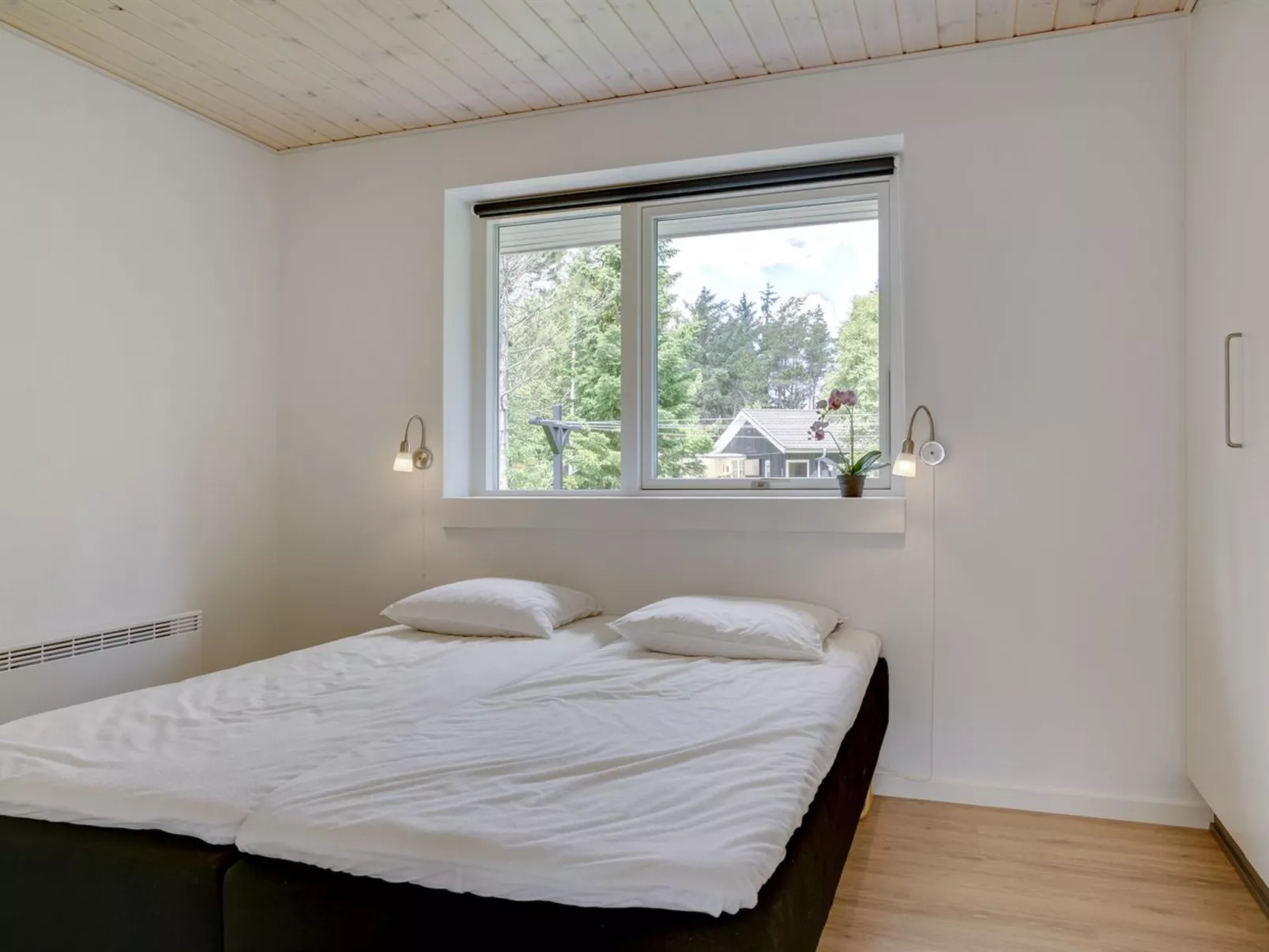 "Alona" - 250m from the sea-Binnen