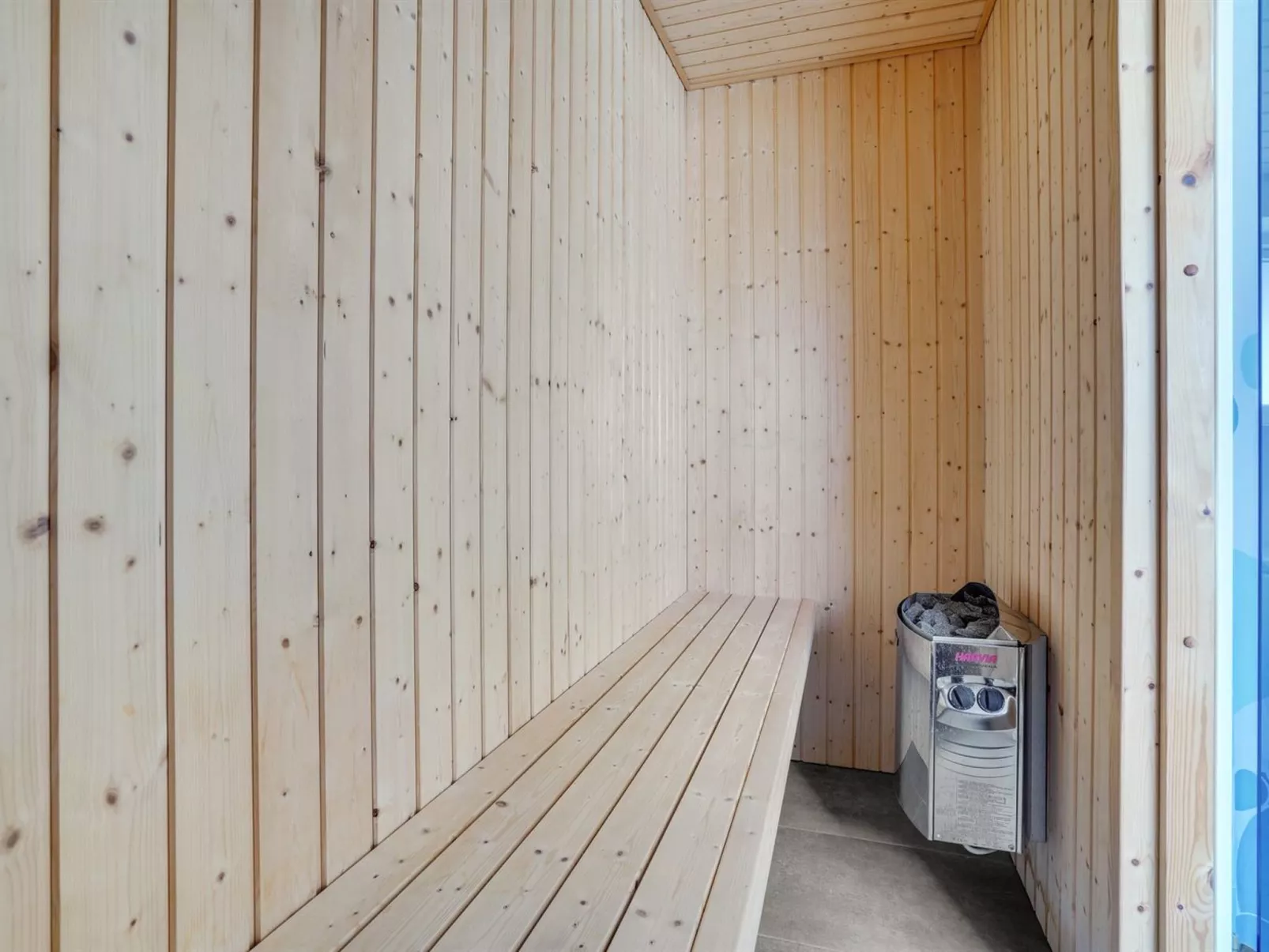 "Carstina" - 400m from the sea-Binnen