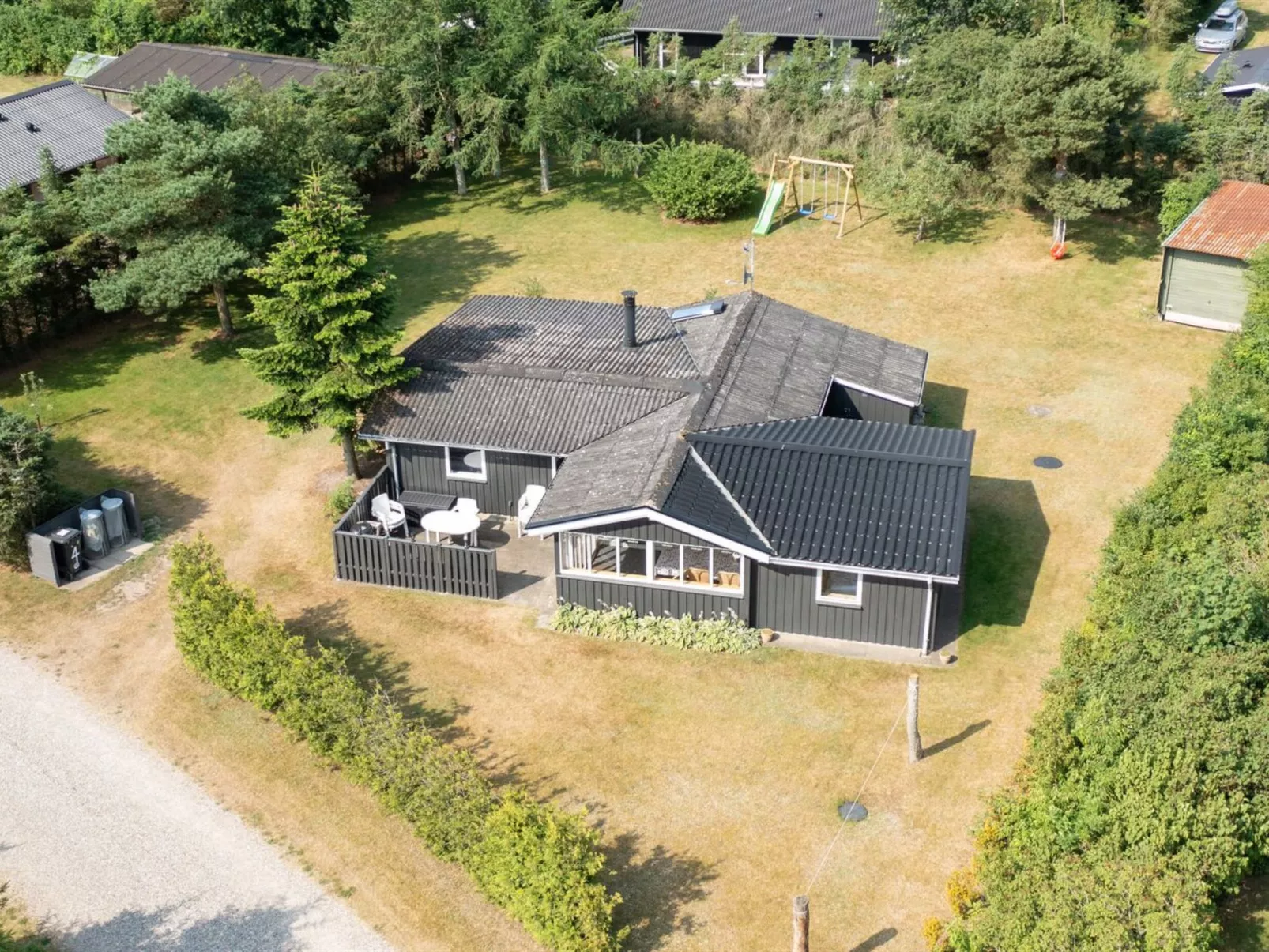 "Hope" - 350m to the fjord-Buiten