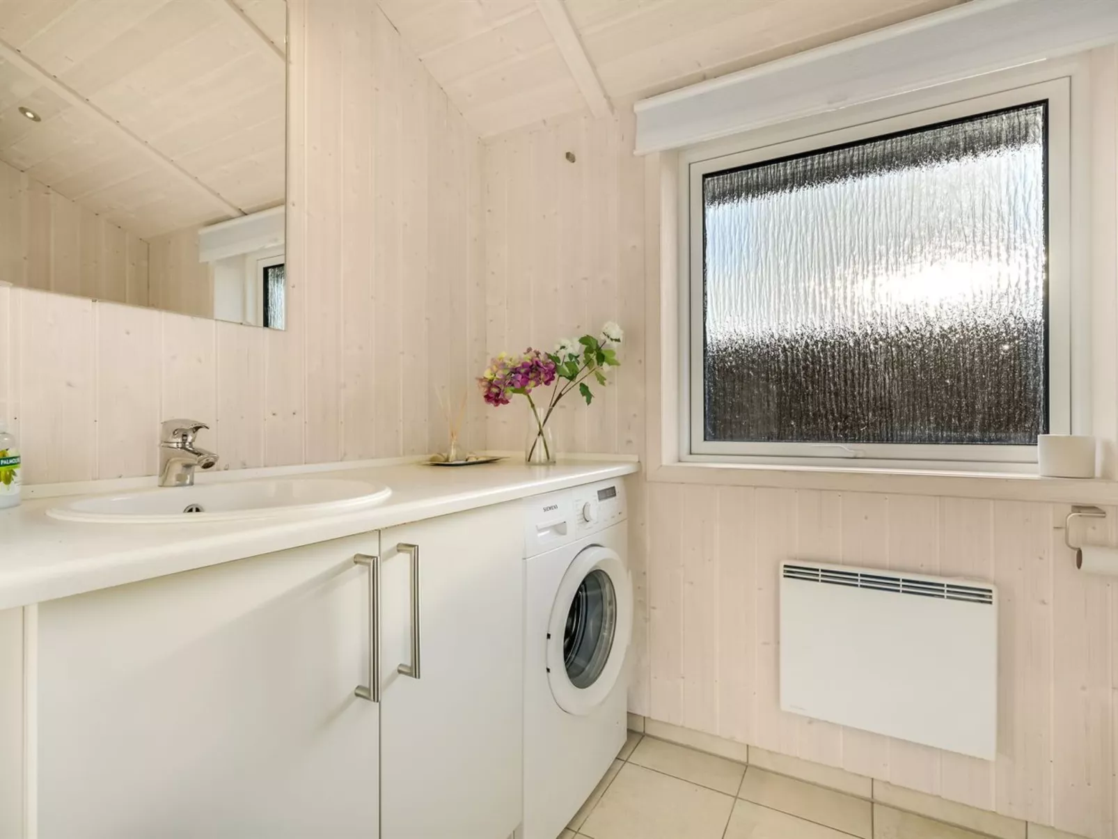 "Duschanka" - 50m to the fjord-Binnen