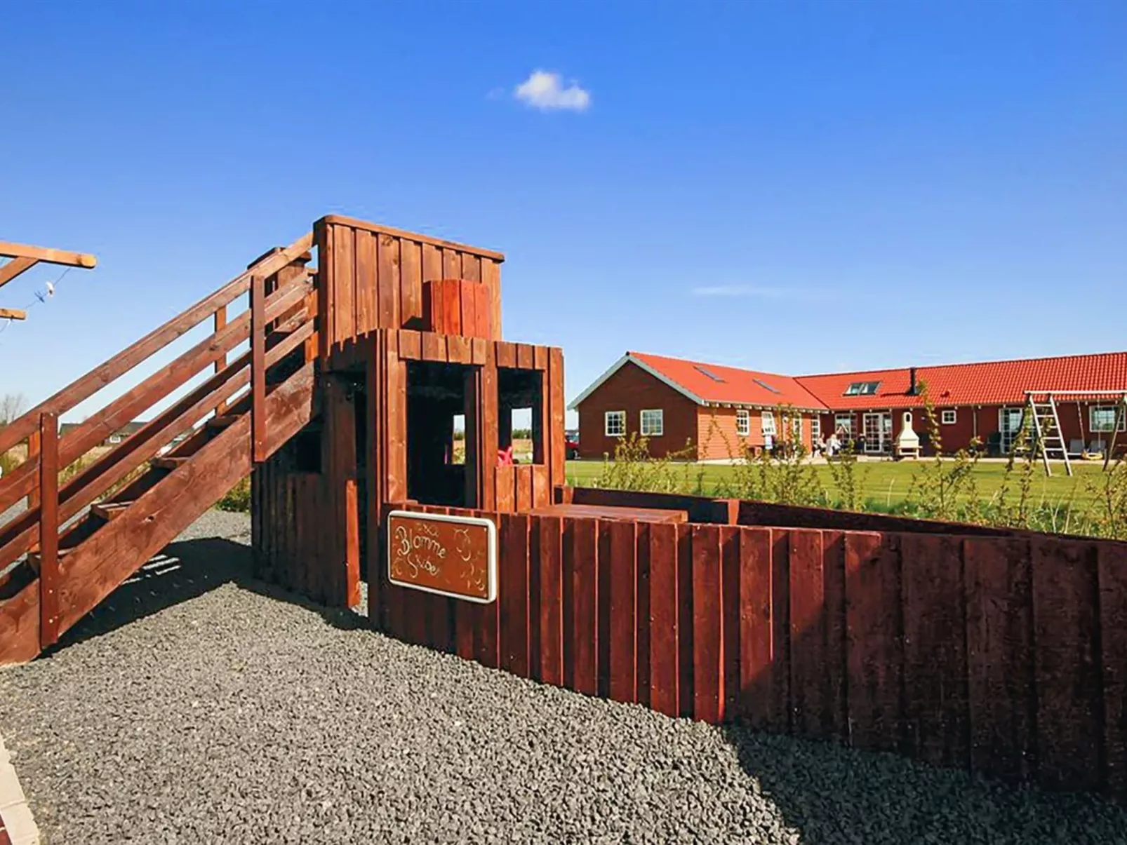 "Emelita" - 900m from the sea-Buiten