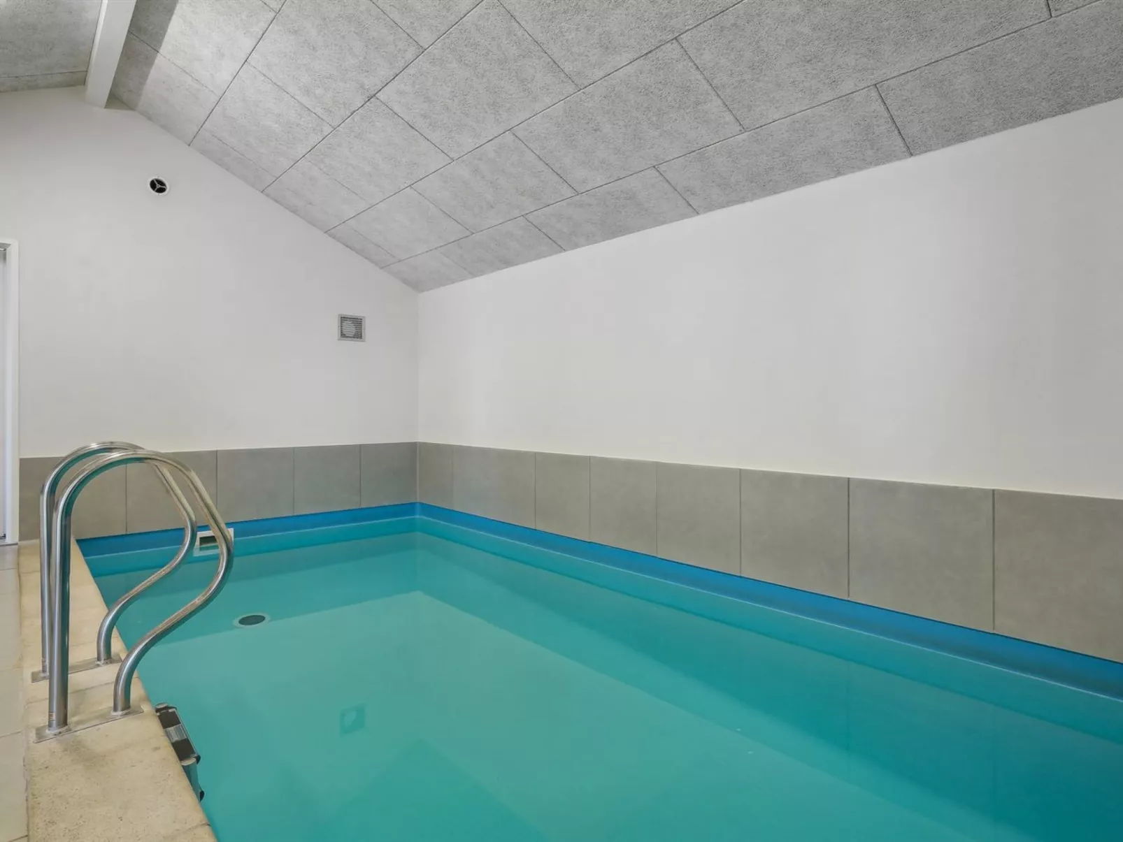 "Tenaya" - 200m from the sea-Buiten