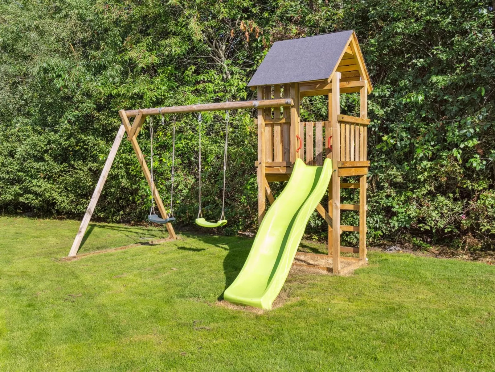 "Ines" - 25km from the sea-Buiten