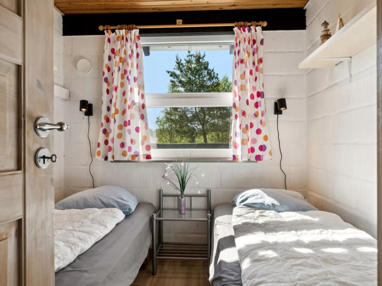 "Glenna" - 1.8km from the sea-Binnen