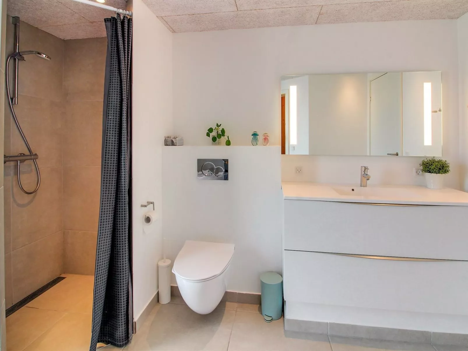 "Thorfin" - 200m from the sea-Binnen