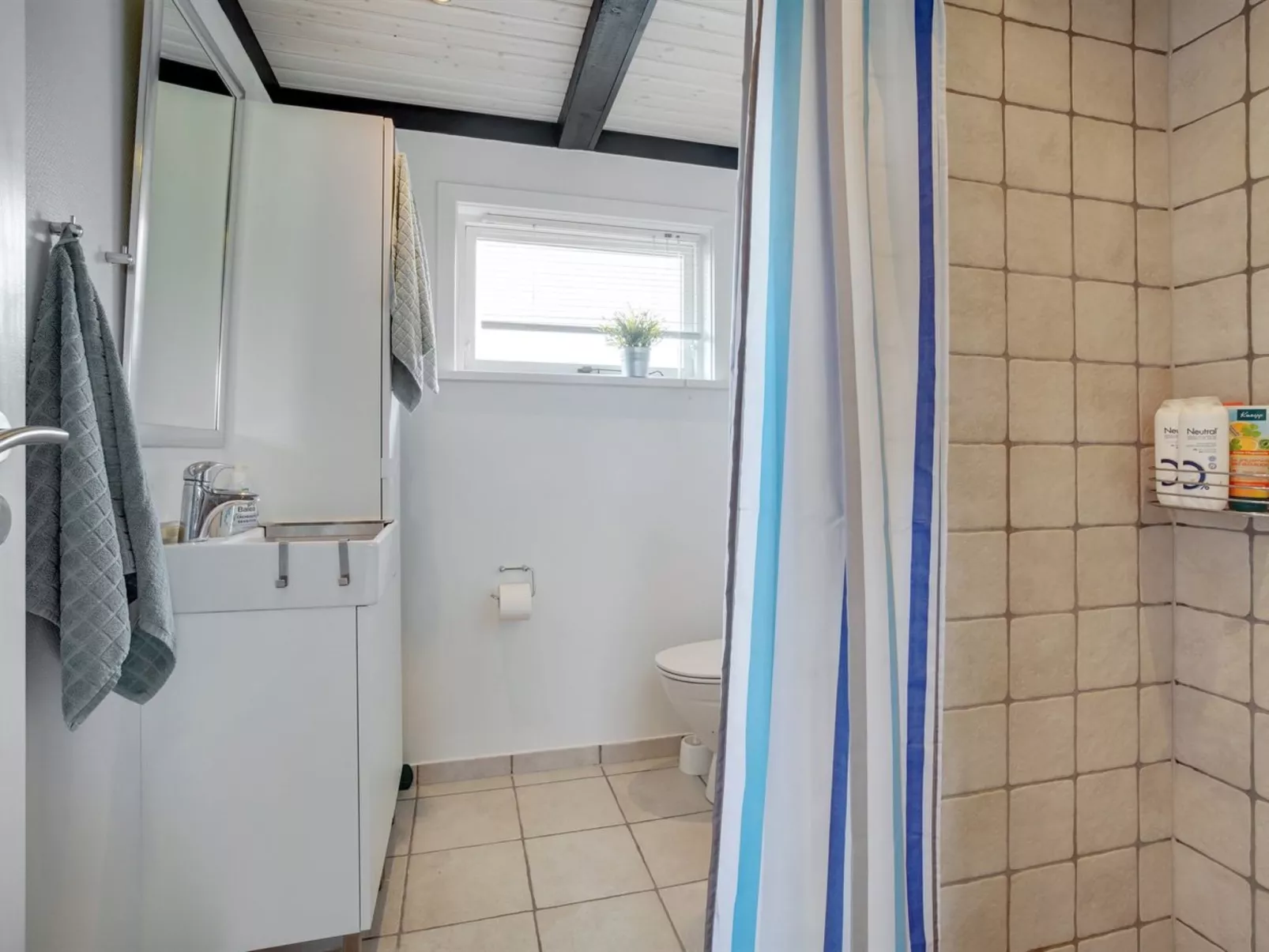 "Stella" - 700m from the sea-Binnen