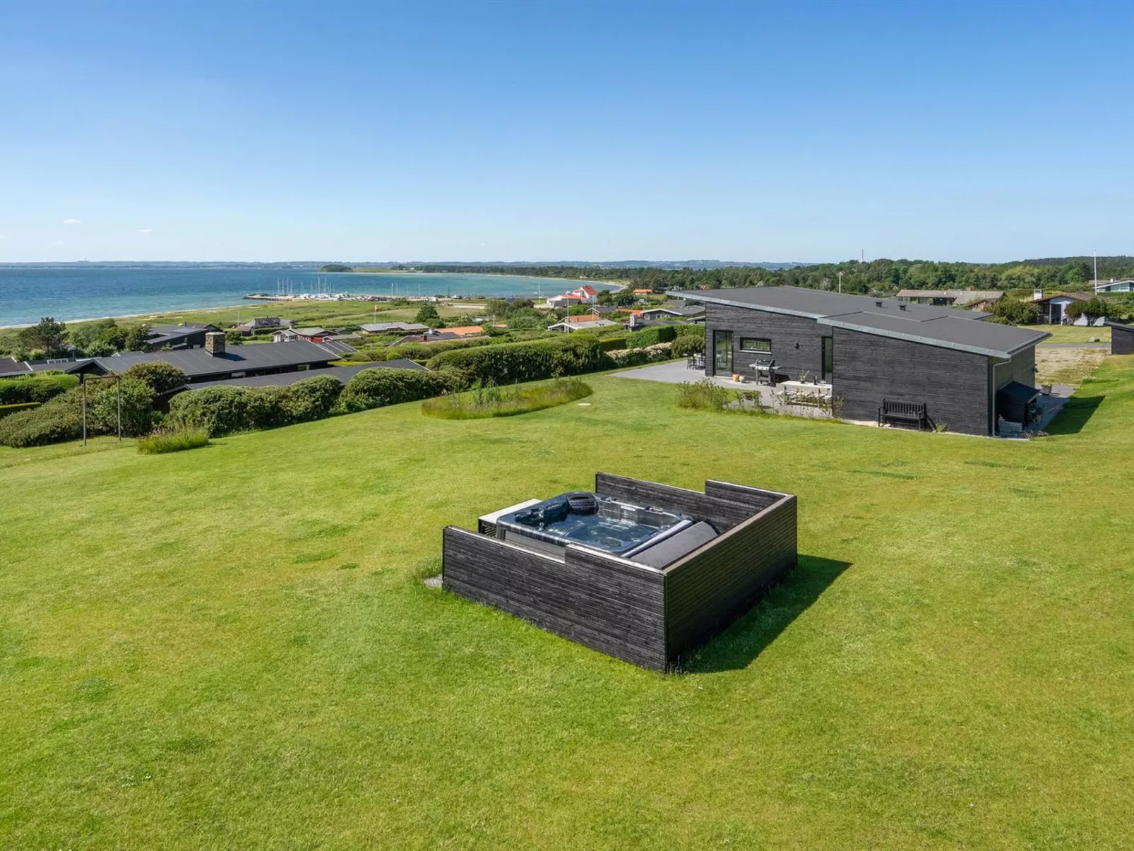 "Alyna" - 200m from the sea-Binnen