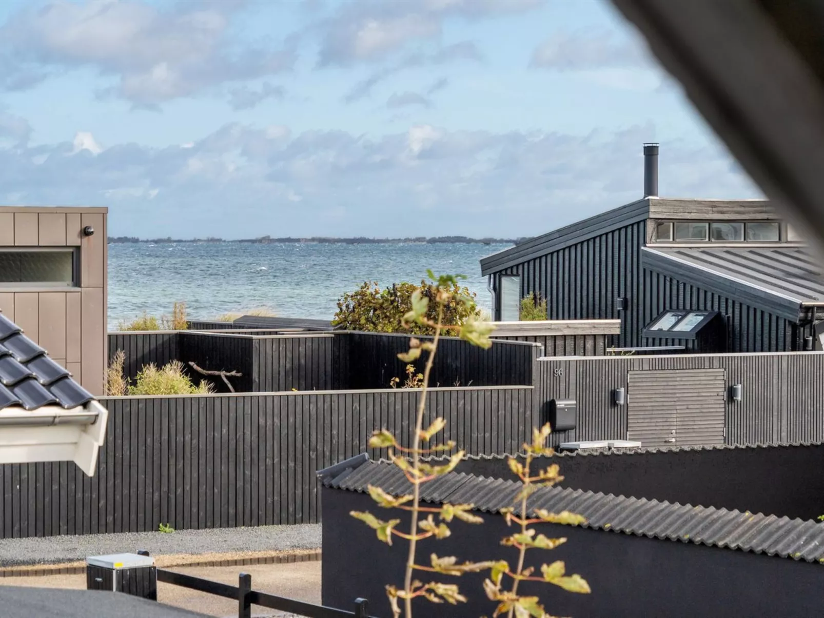 "Ethly" - 50m from the sea-Buiten