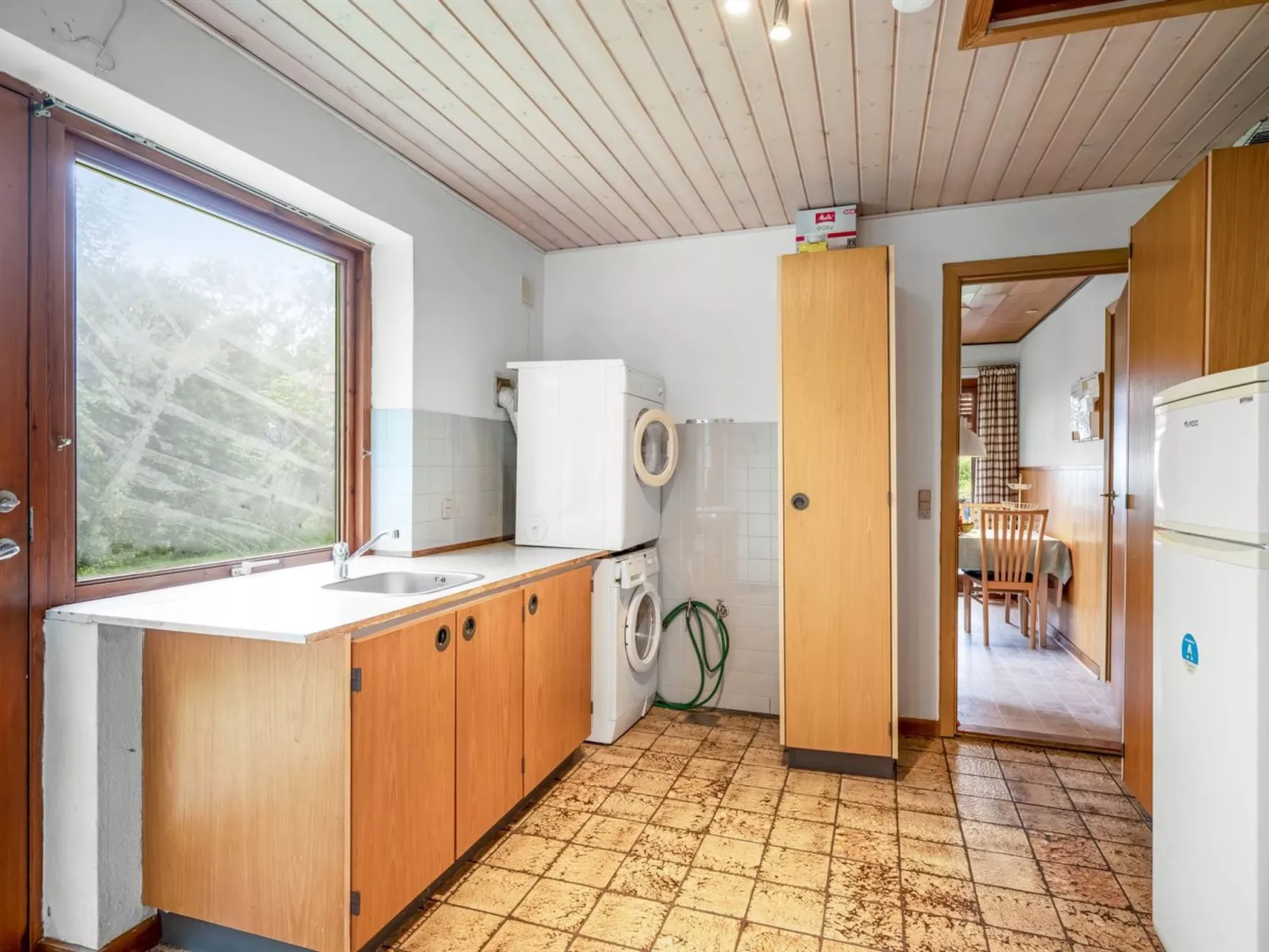 "Jalmari" - 3.5km from the sea-Binnen