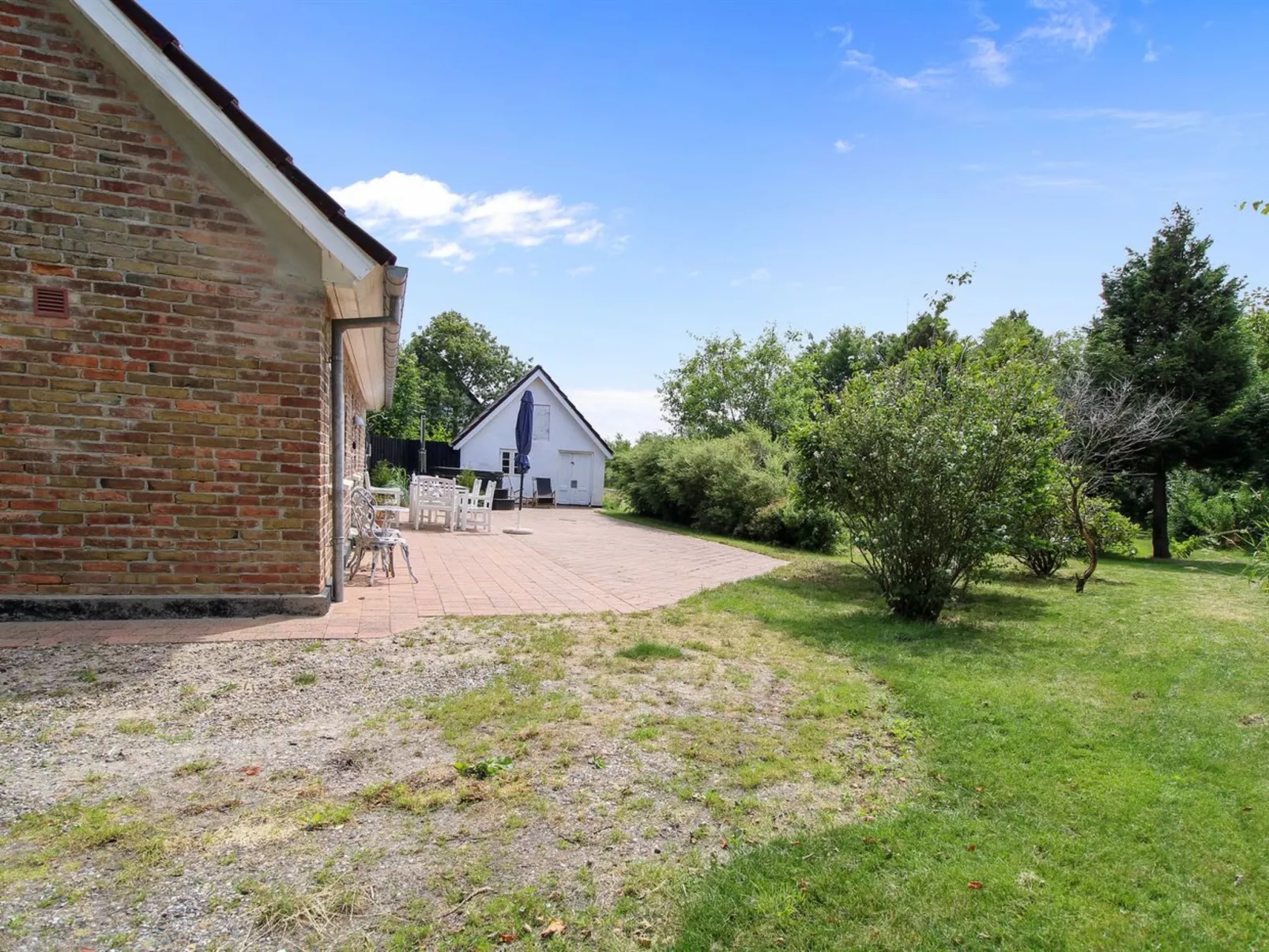 "Malene" - 700m to the fjord-Buiten