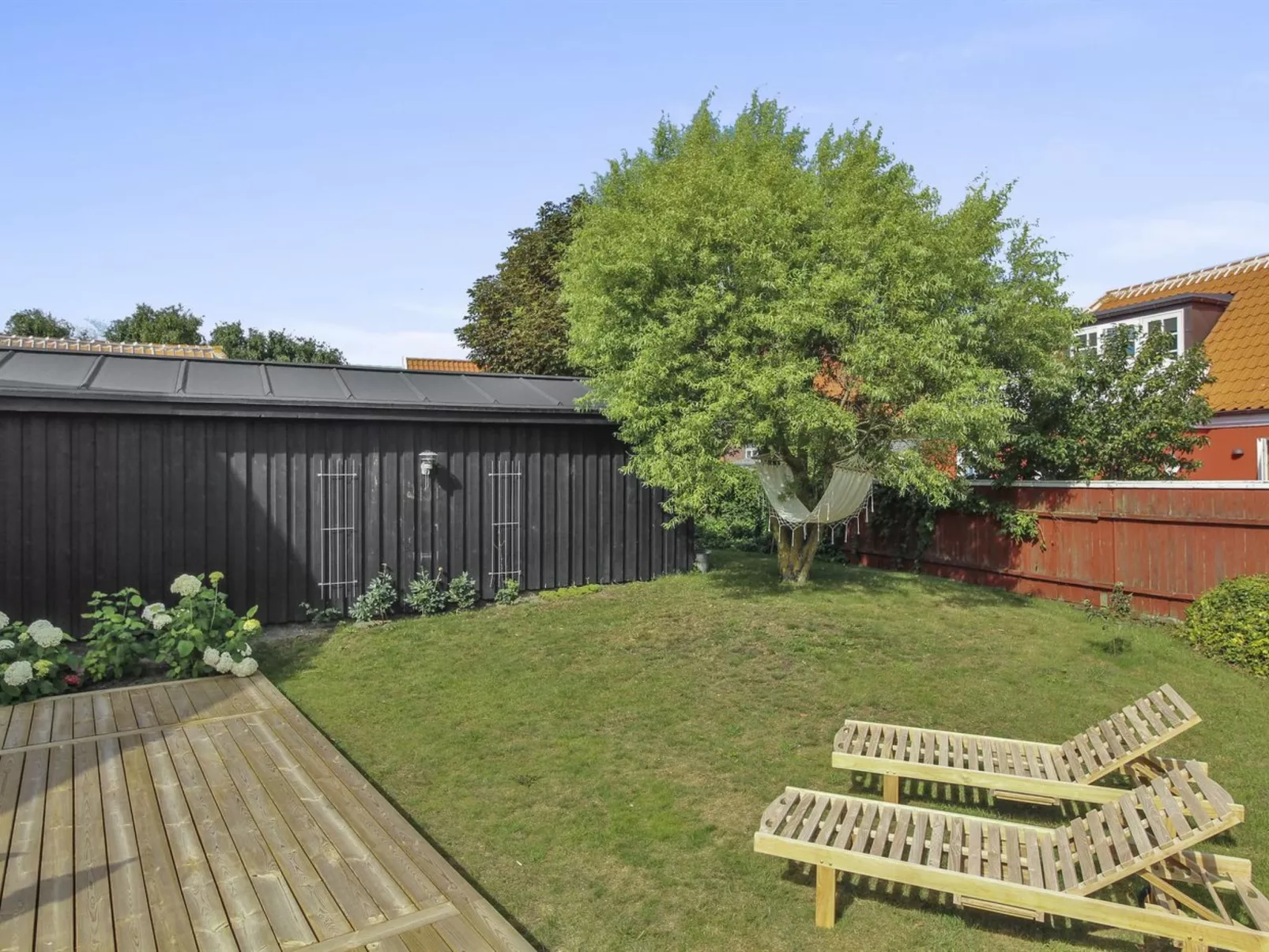 "Elka" - 100m from the sea-Buiten