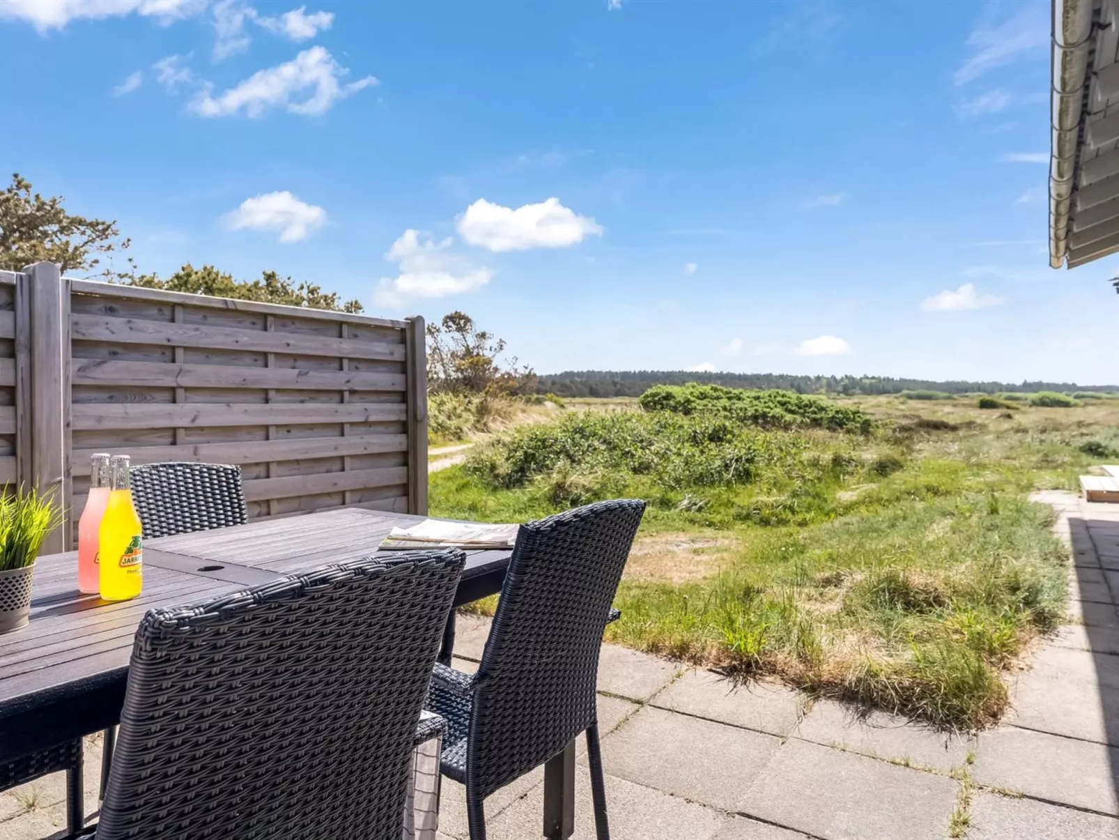 "Tayanita" - 750m from the sea-Buiten