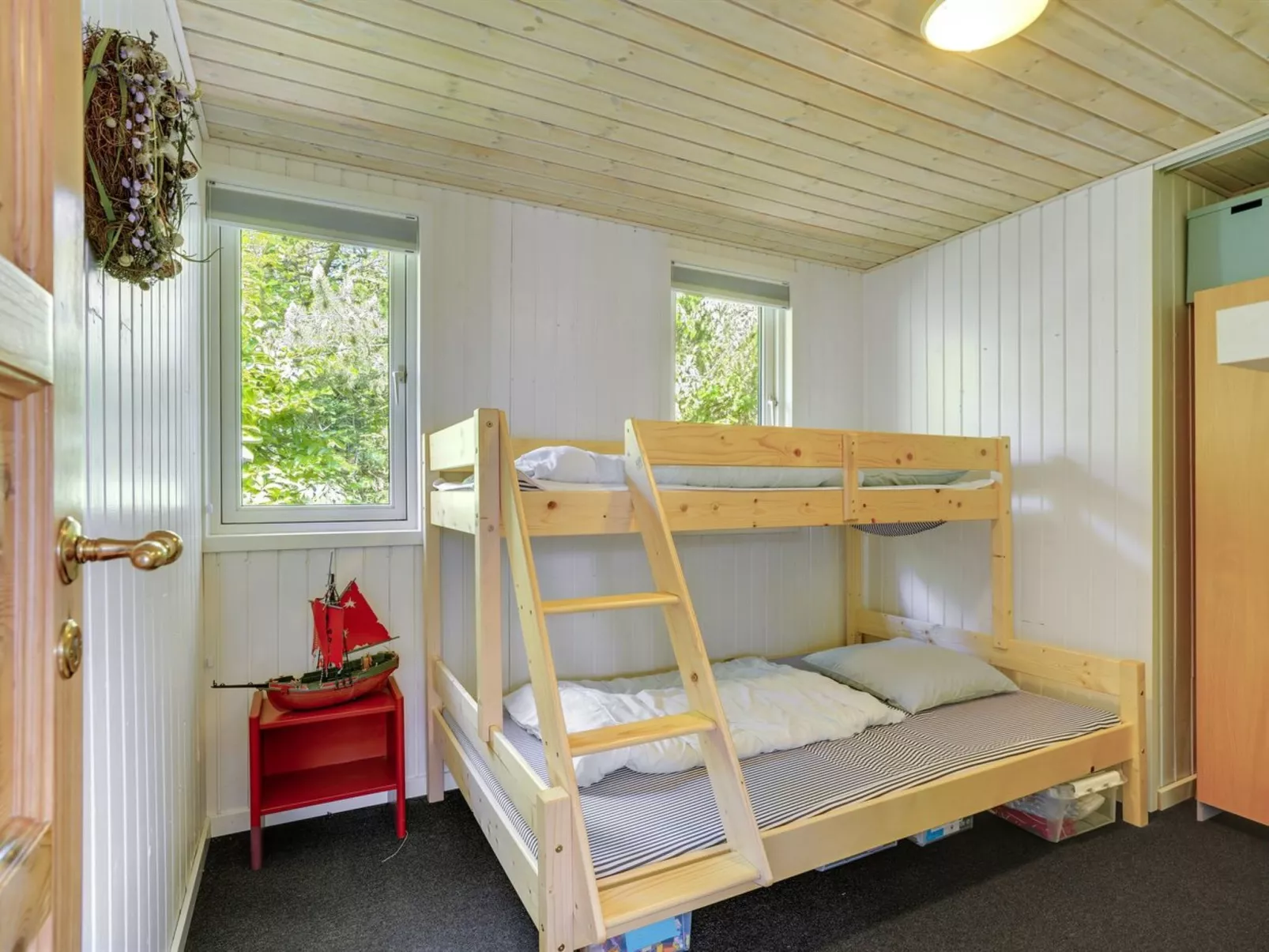 "Ulrike" - 600m to the fjord-Binnen