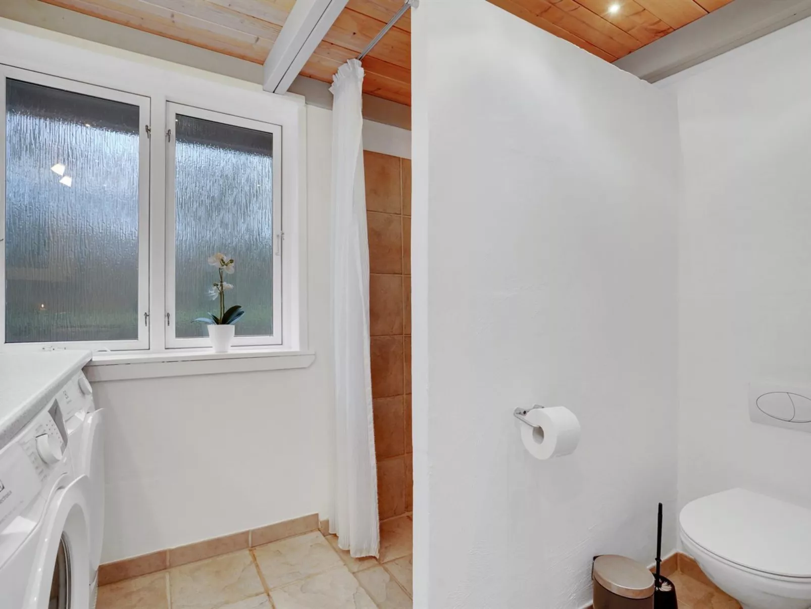 "Heina" - 25km from the sea-Binnen