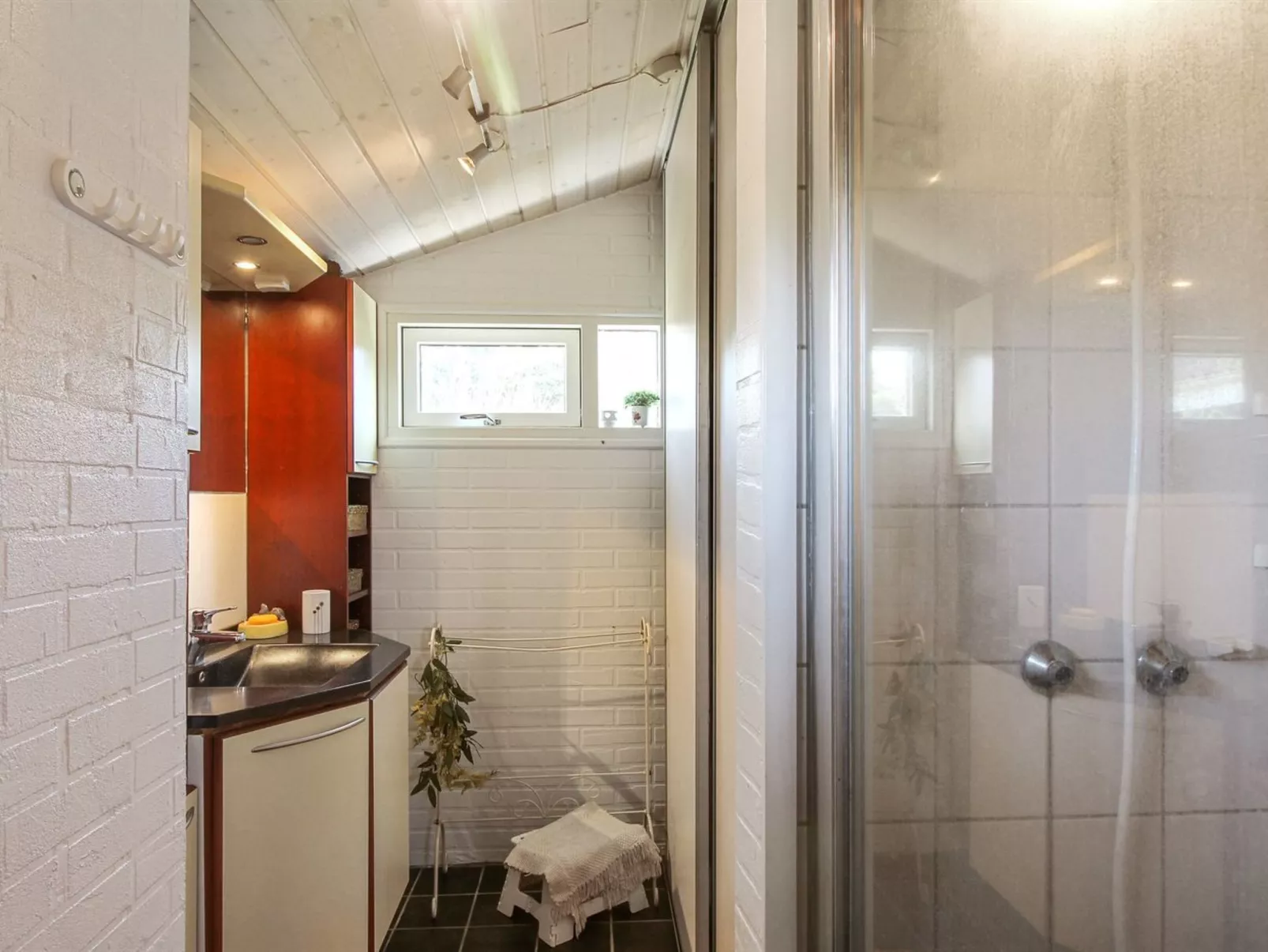 "Bjari" - 850m from the sea-Binnen