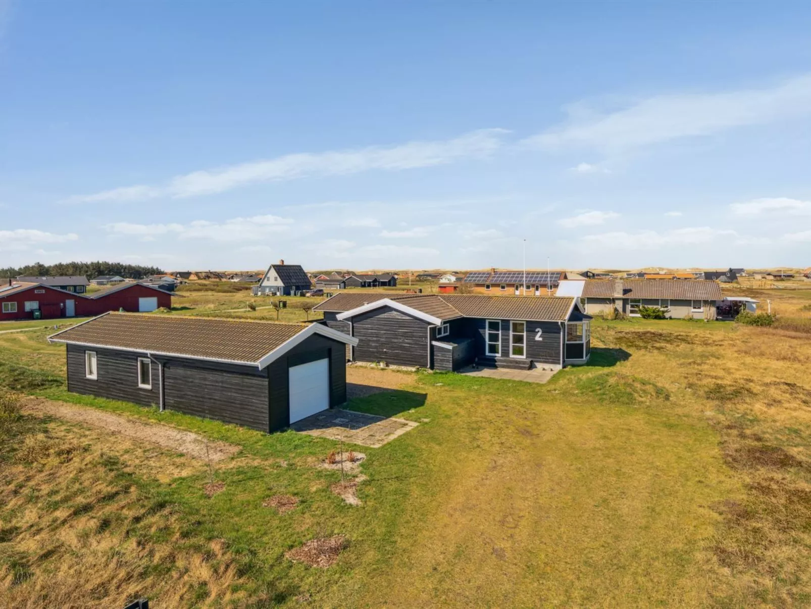 "Viveka" - 500m from the sea-Buiten