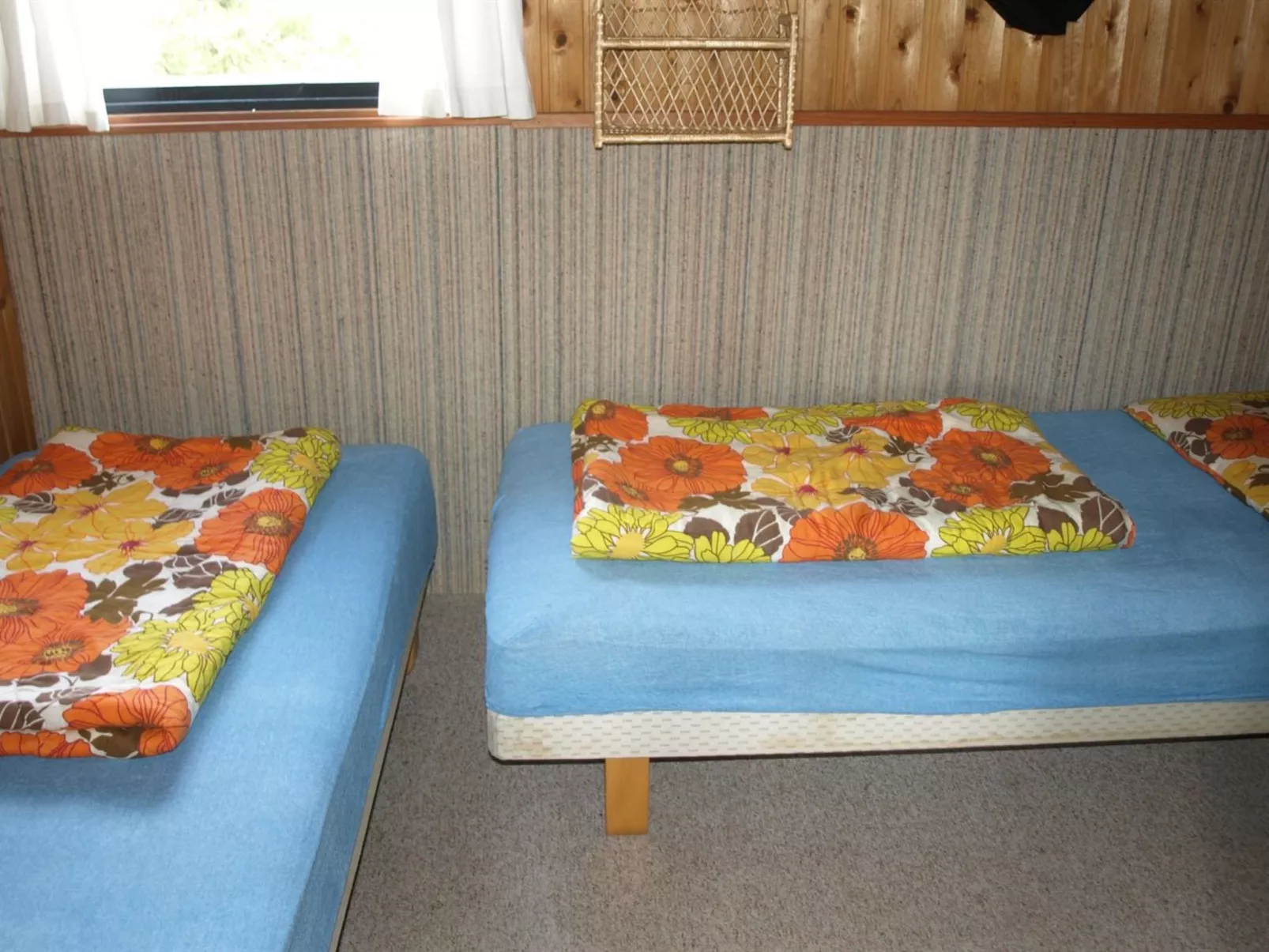 "Elsine" - 800m from the sea-Binnen