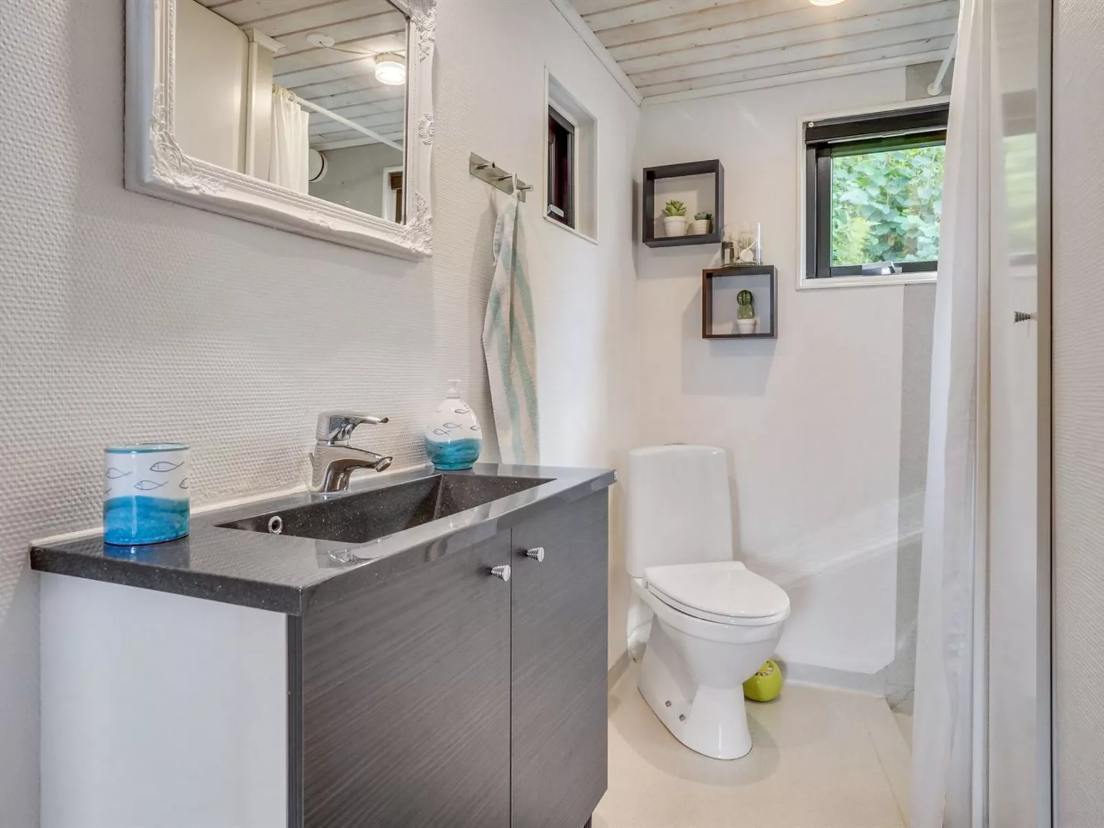 "Stjerne" - 300m from the sea-Binnen