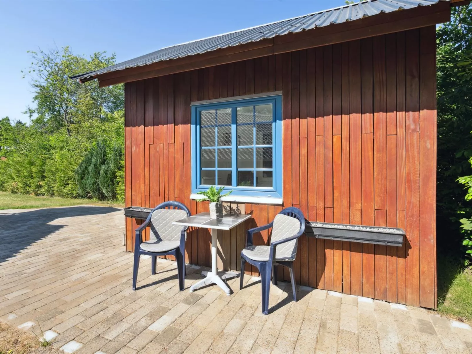 "Hannelise" - 30km from the sea-Binnen