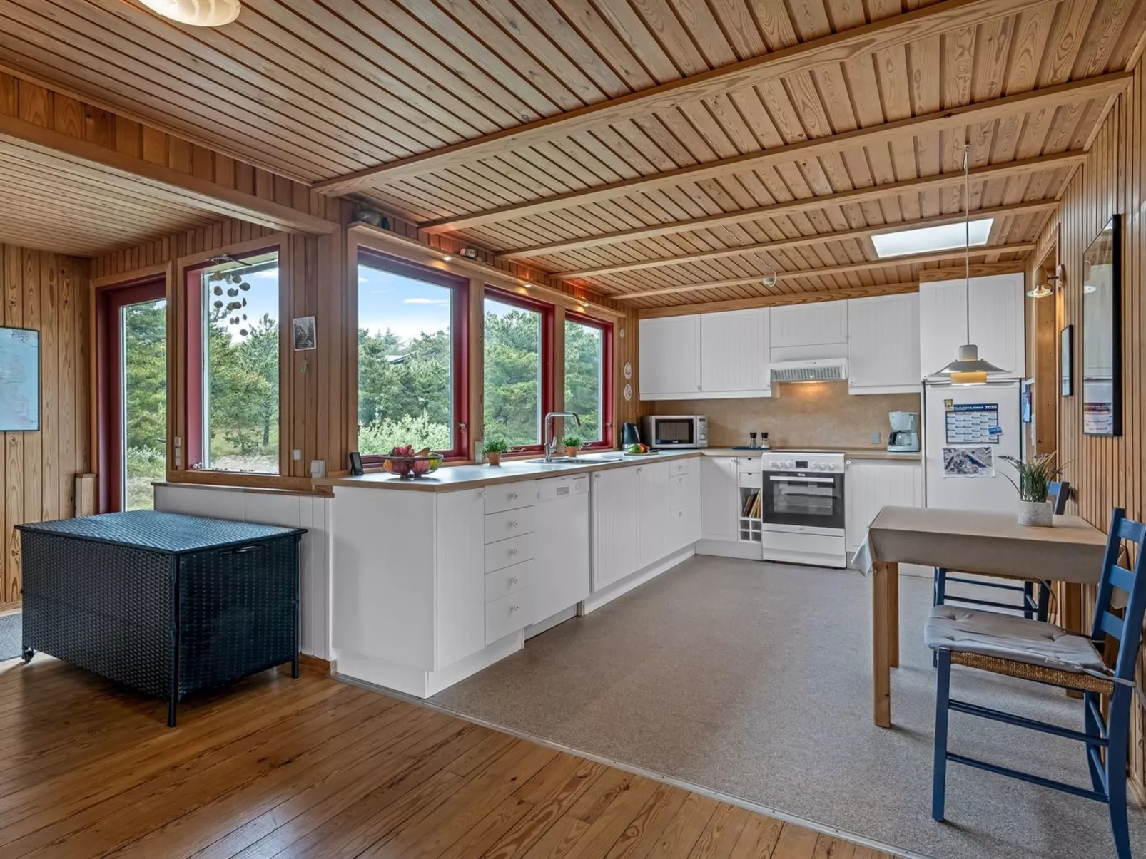 "Sweni" - 800m from the sea-Binnen