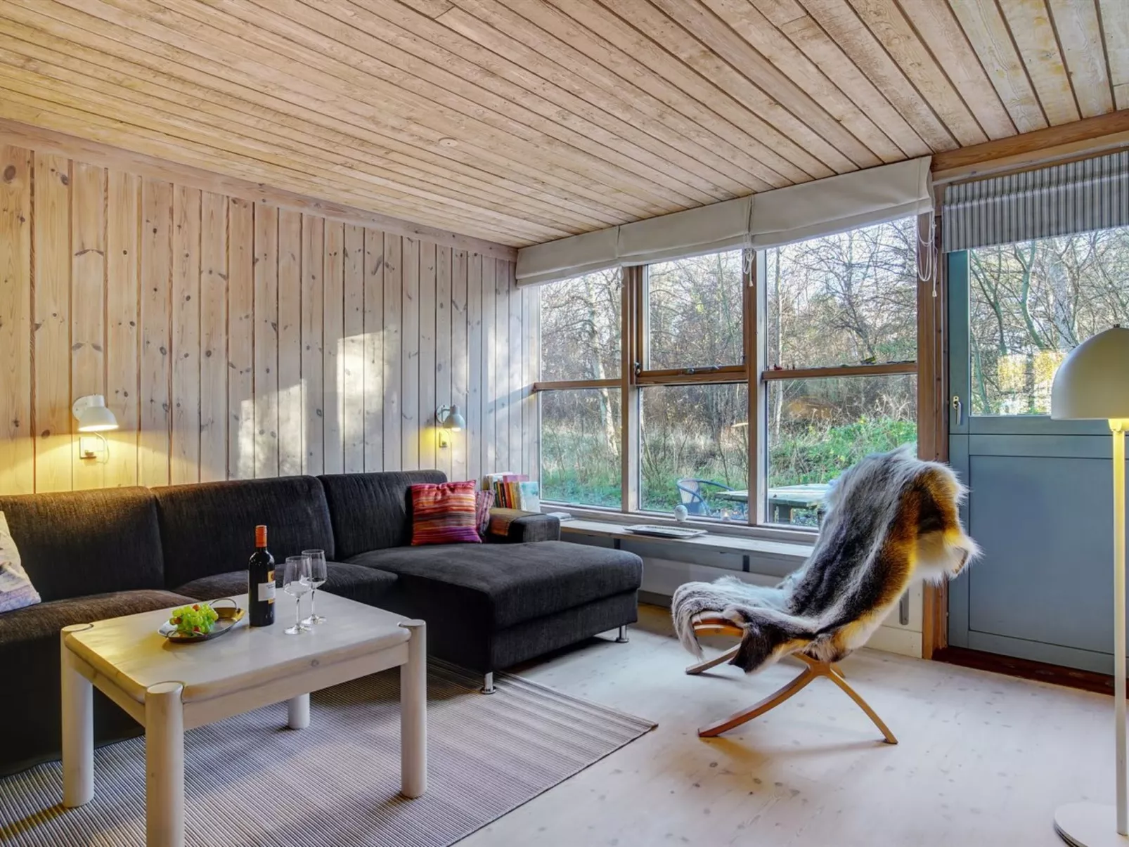 "Robert" - 250m from the sea-Binnen