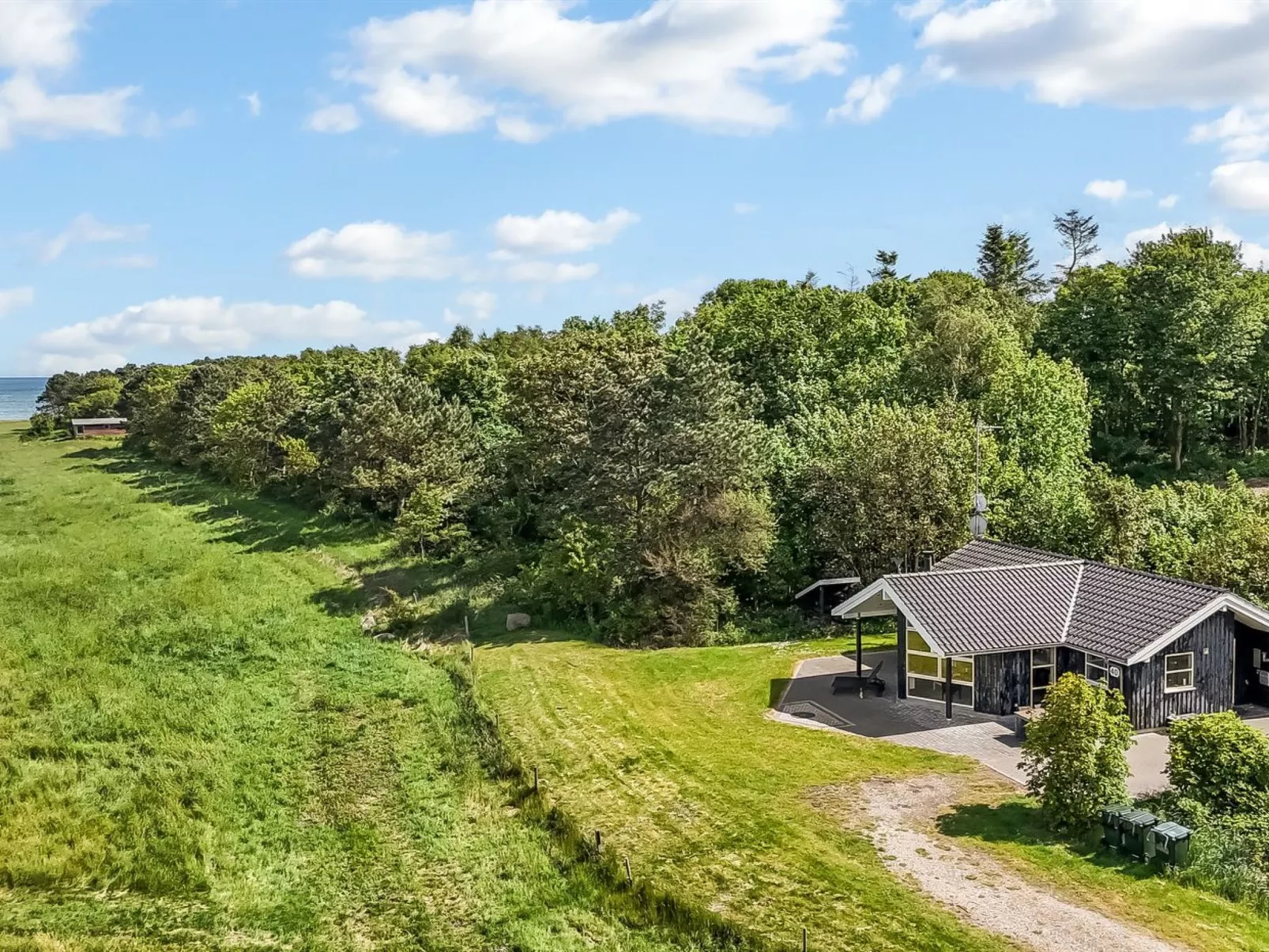 "Thorman" - 75m from the sea-Buiten