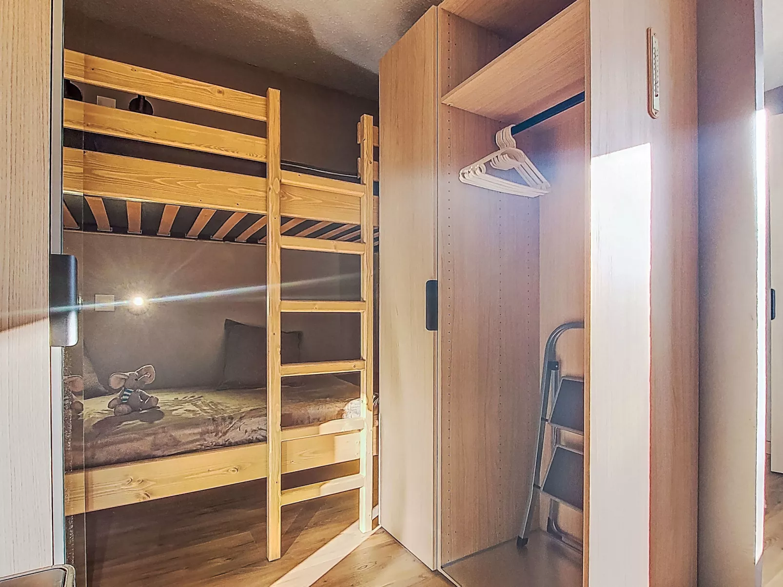 Cimes de Caron 2207-Binnen